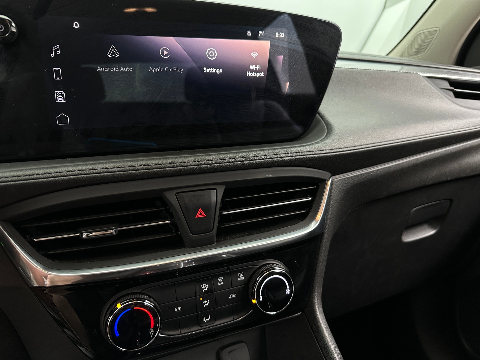 Thumbnail: 2024 Buick Encore GX - 3