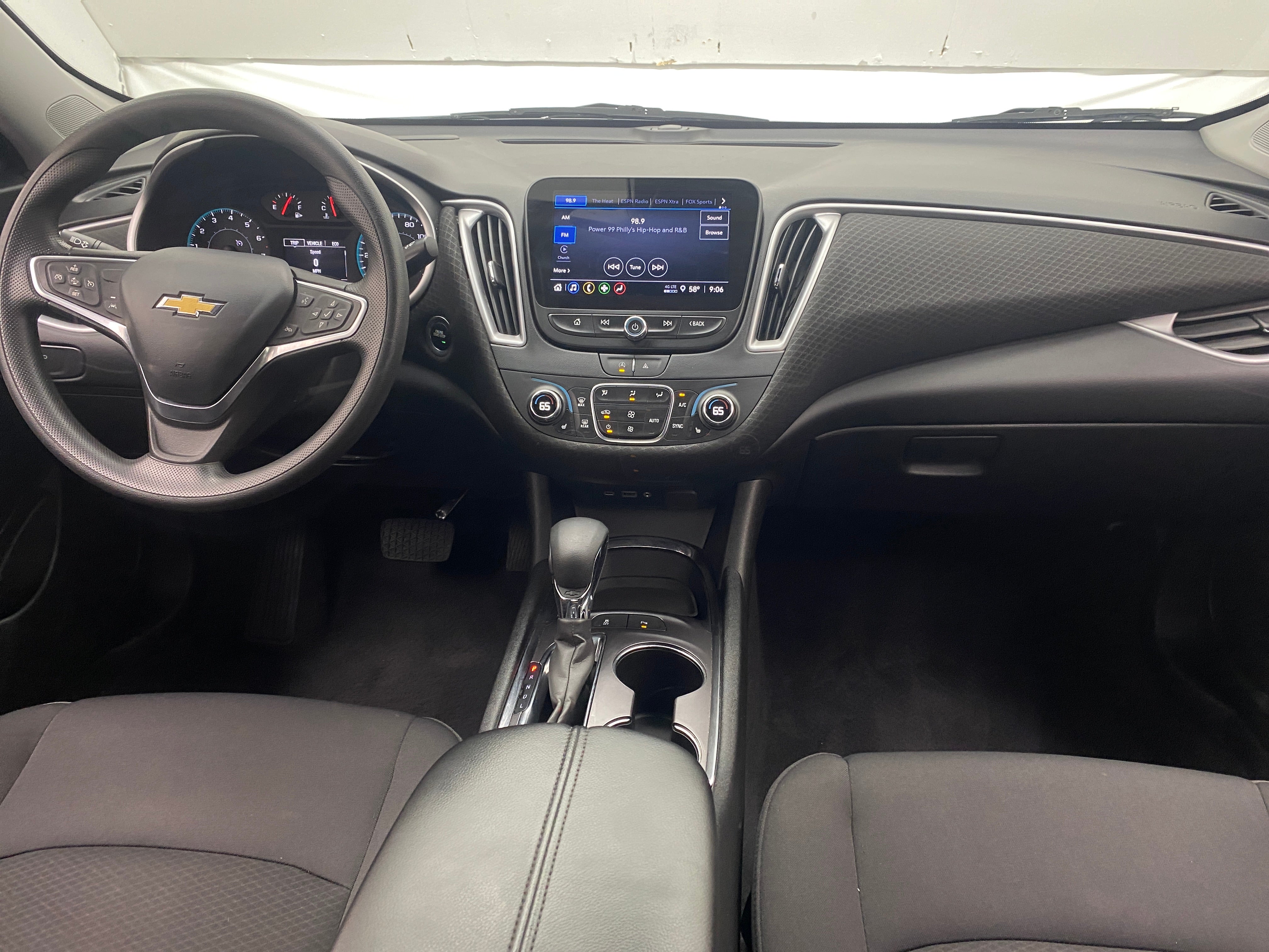 2023 Chevrolet Malibu LT 3