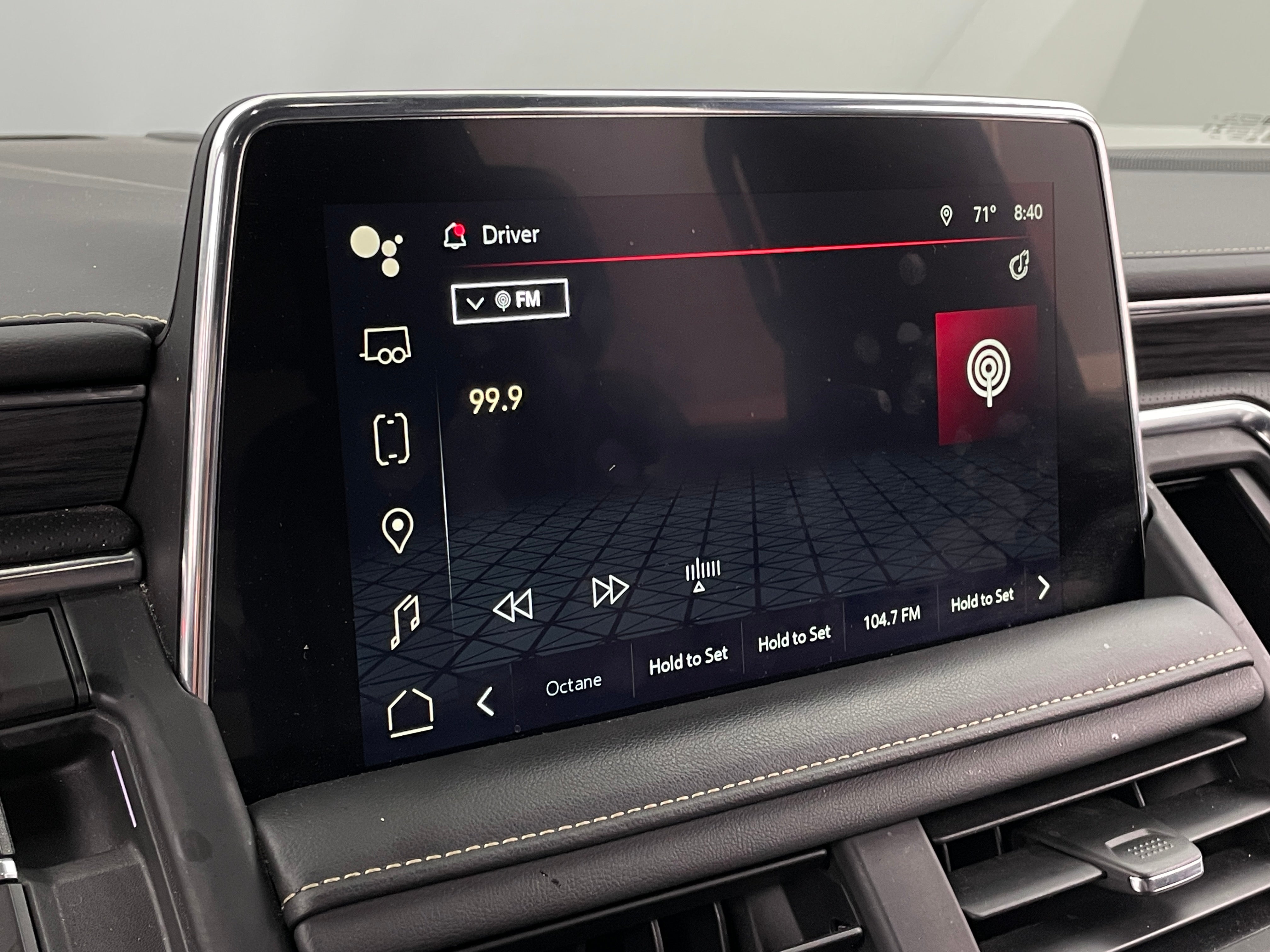 2023 GMC Yukon SLT 3
