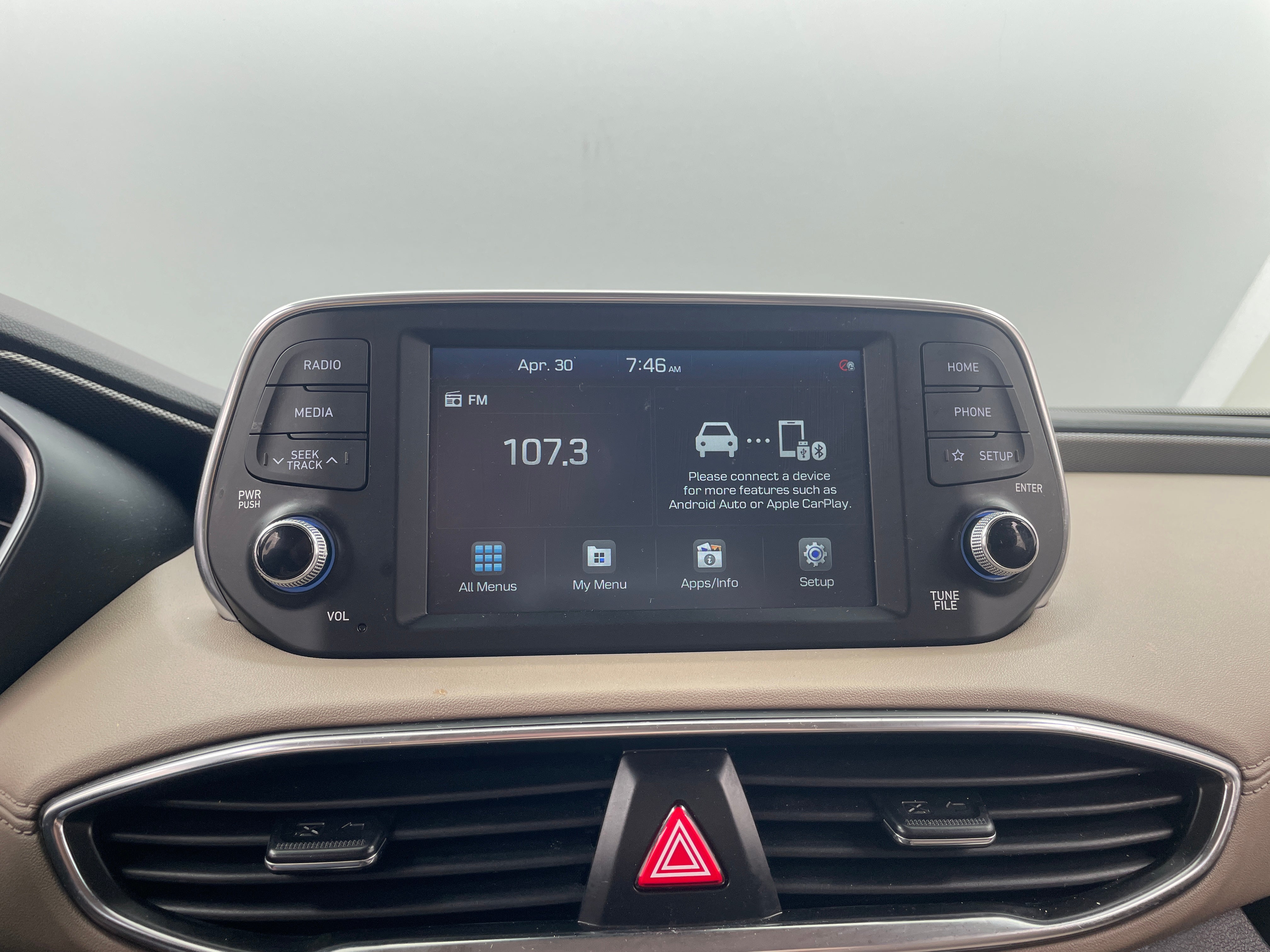 2020 Hyundai Santa Fe SEL 4