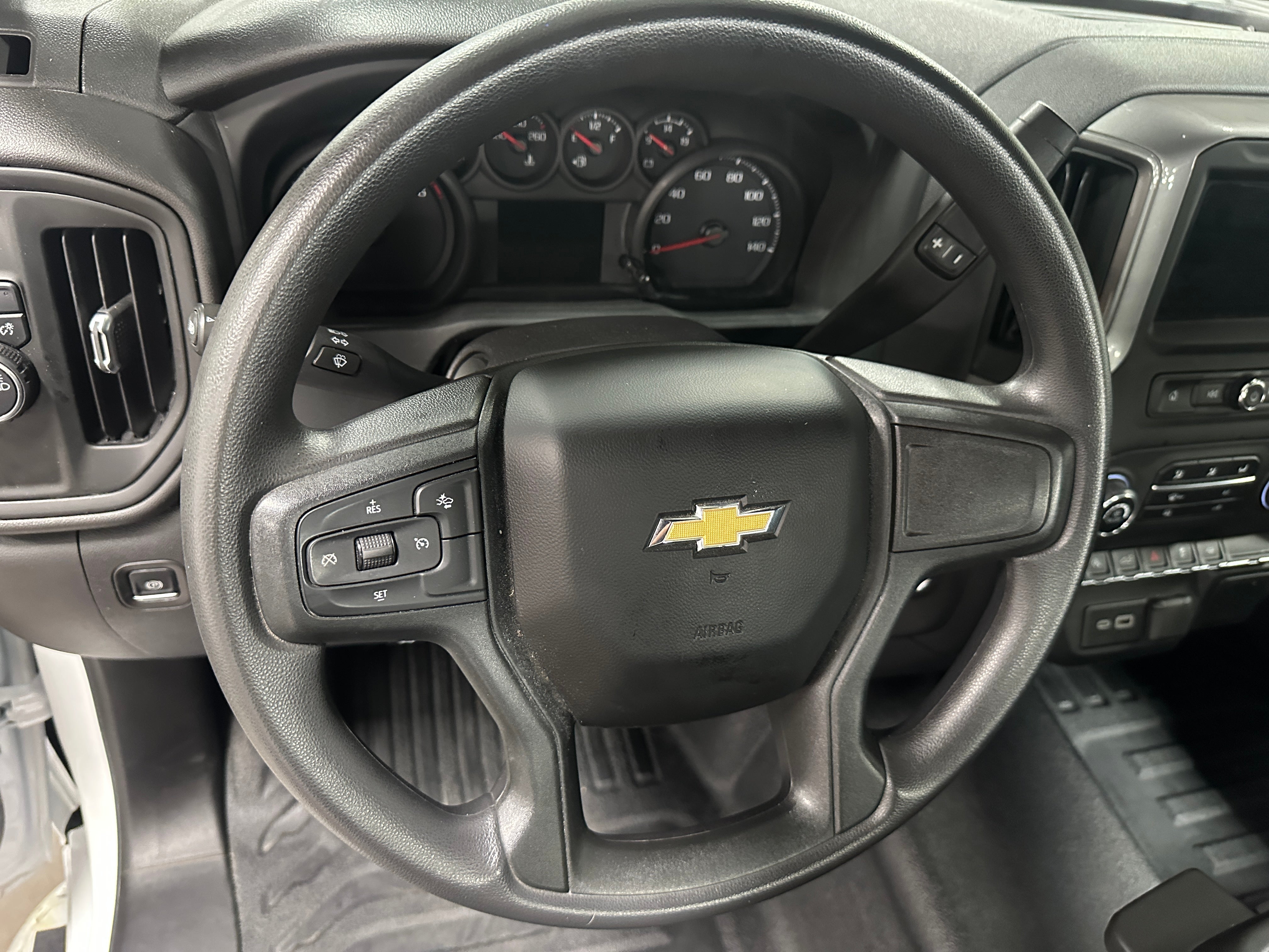 2024 Chevrolet Silverado 1500 Work Truck 4