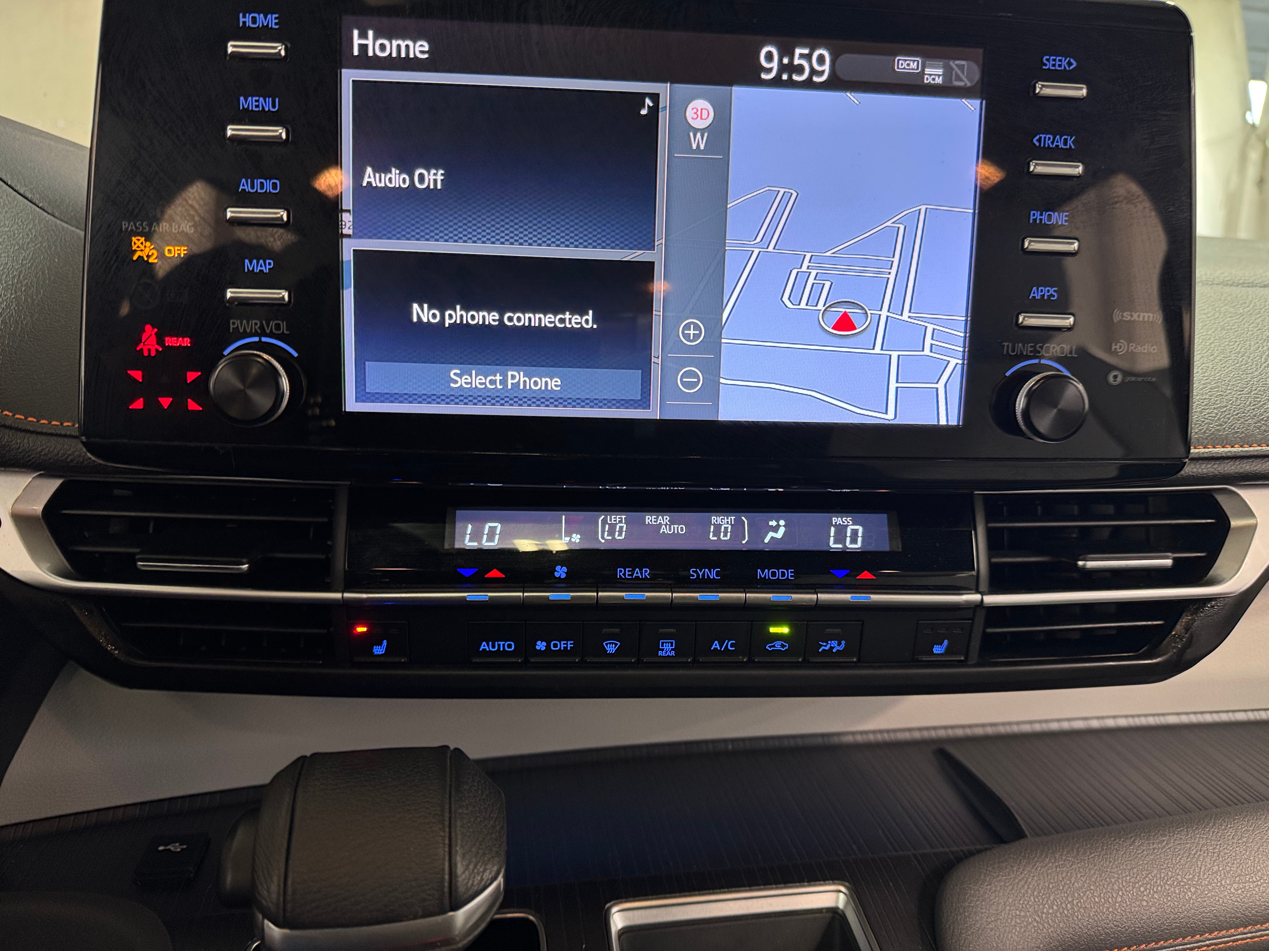 2022 Toyota Sienna XSE 3