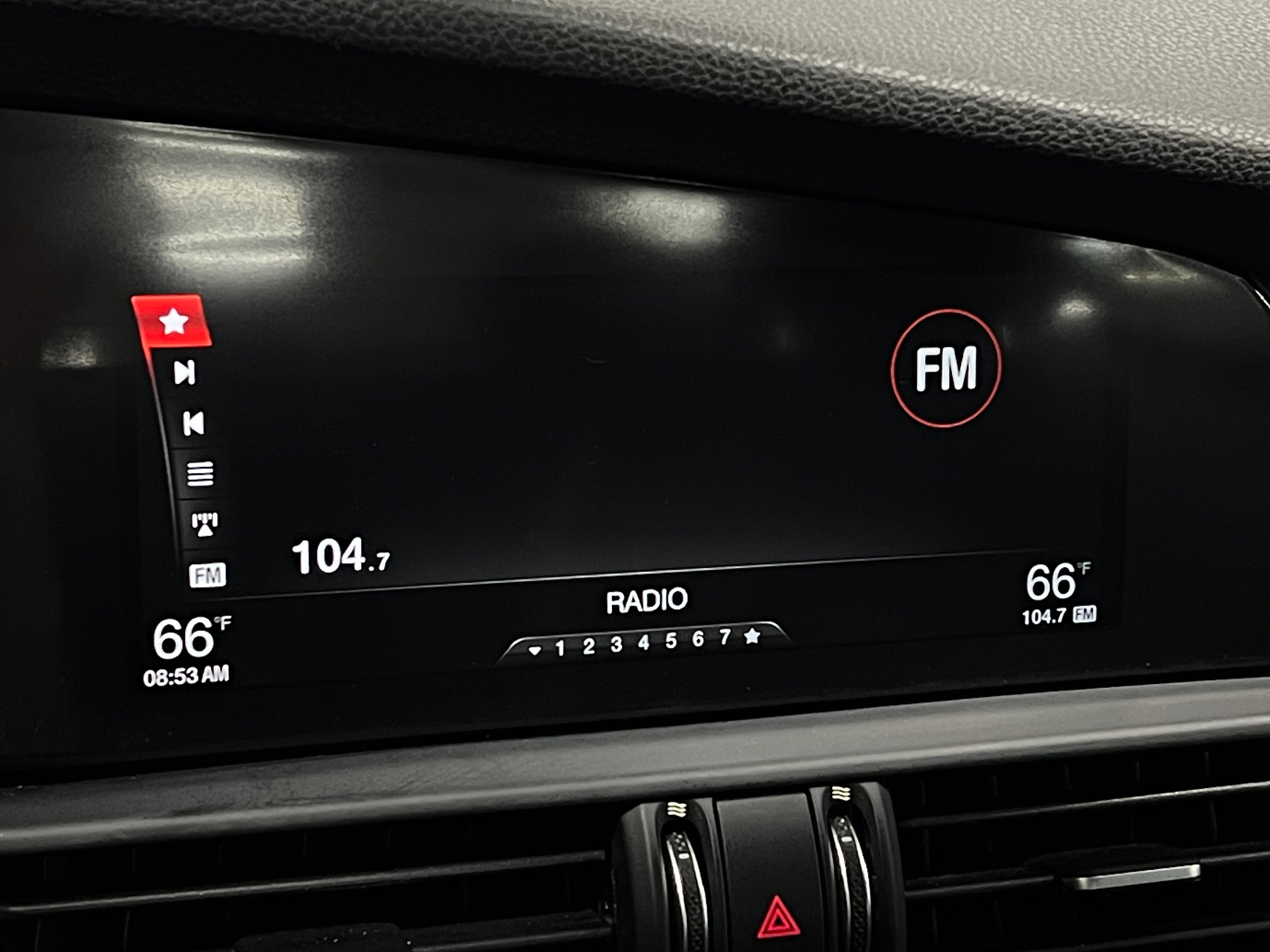 2019 Alfa Romeo Giulia Sport 3