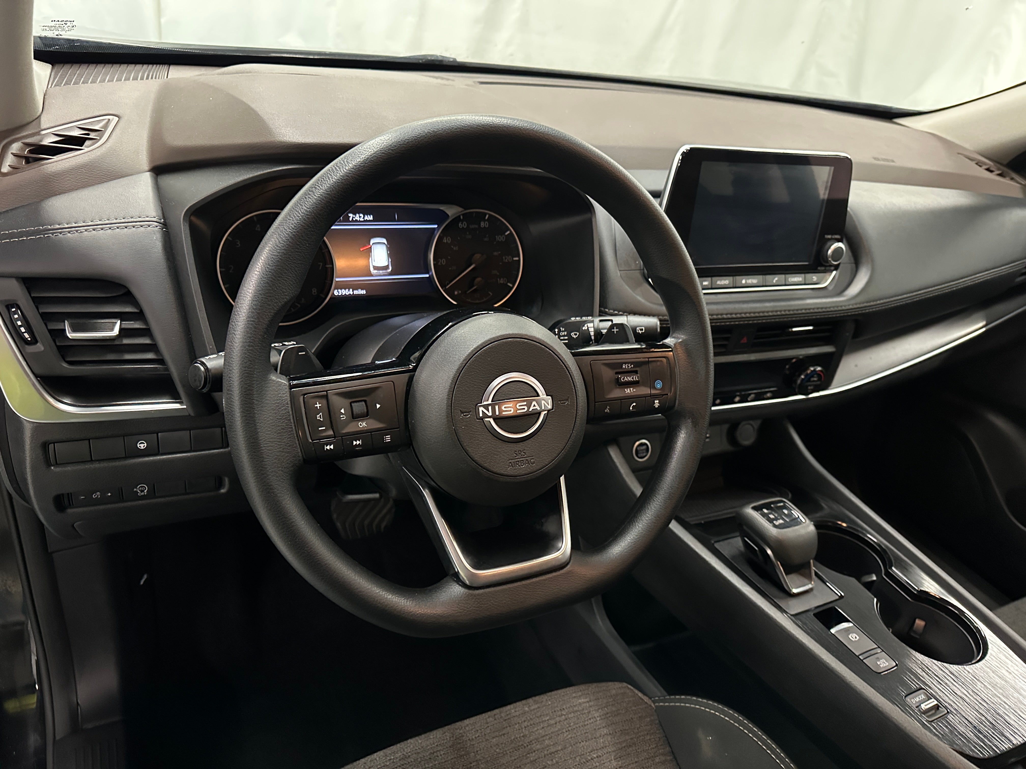 2023 Nissan Rogue SV 5