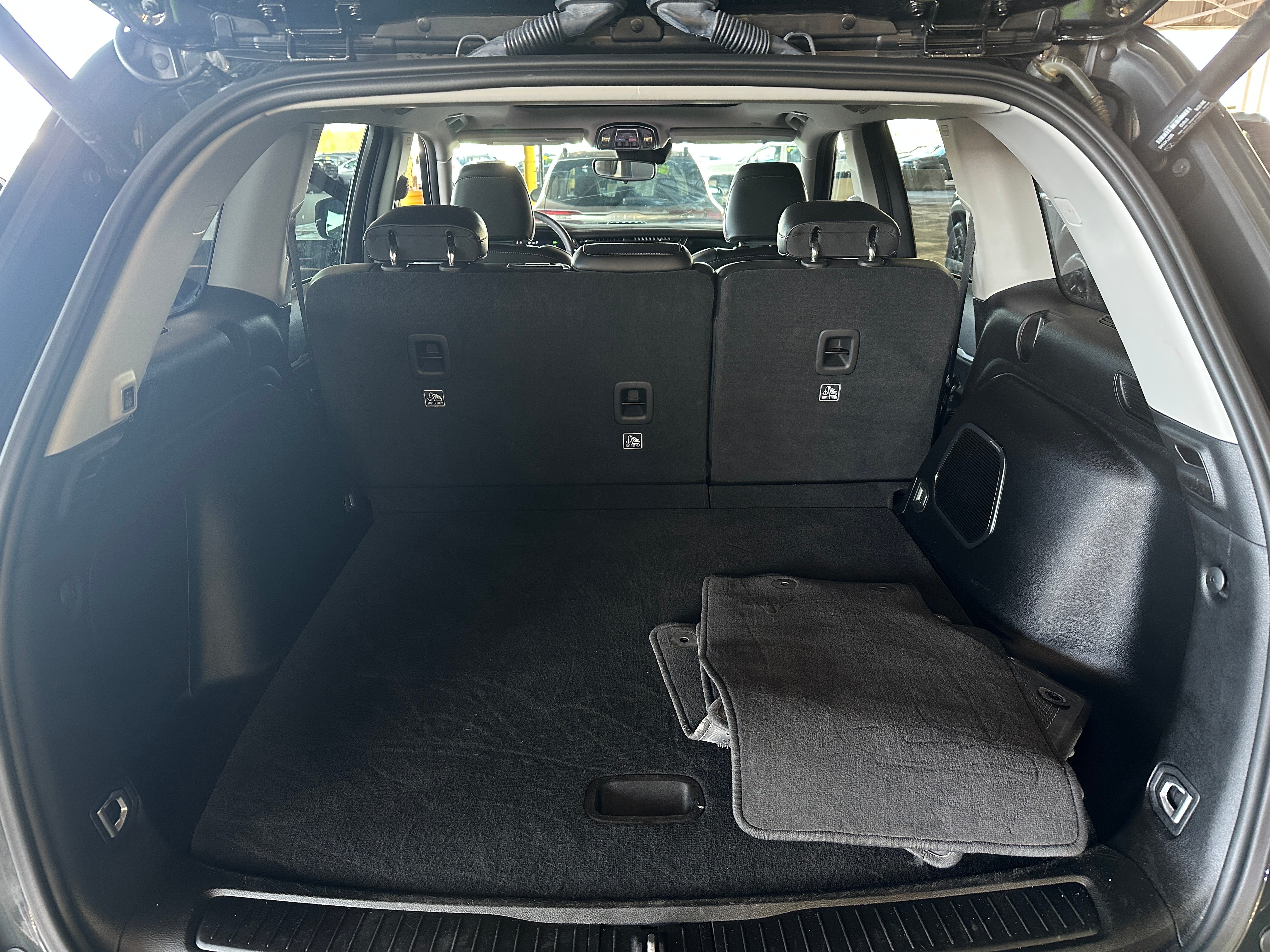 2023 Jeep Grand Cherokee 4xe 6