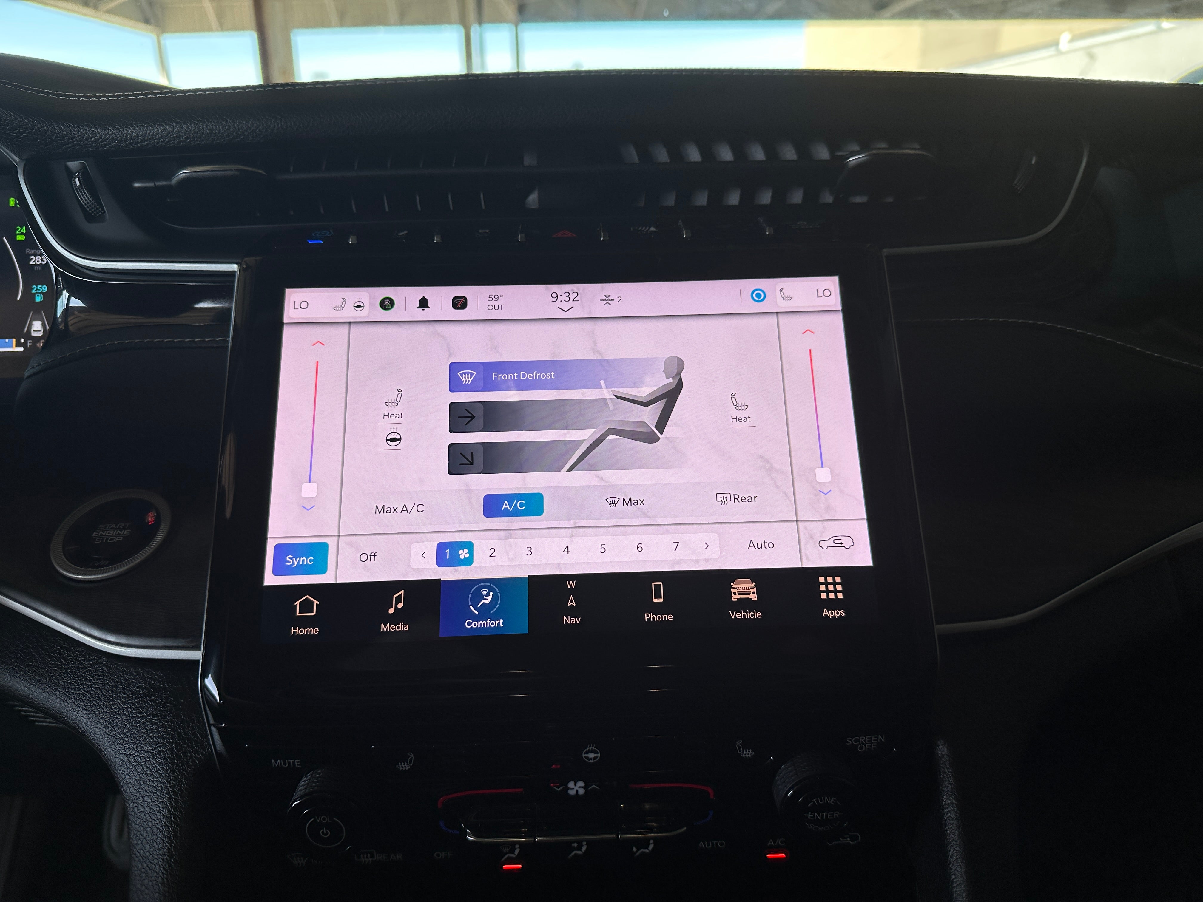 2023 Jeep Grand Cherokee 4xe 3