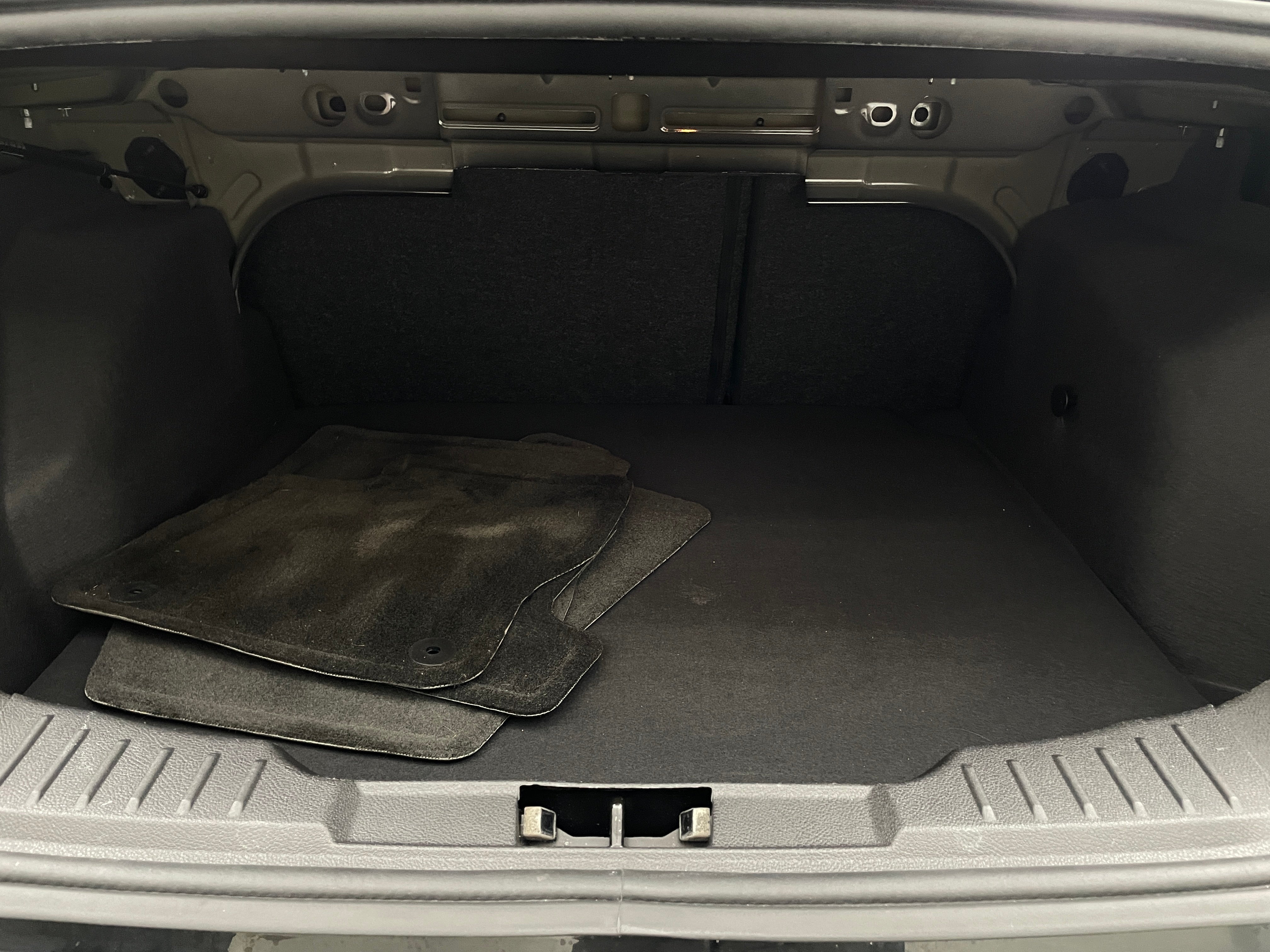 2016 Ford Focus SE 7