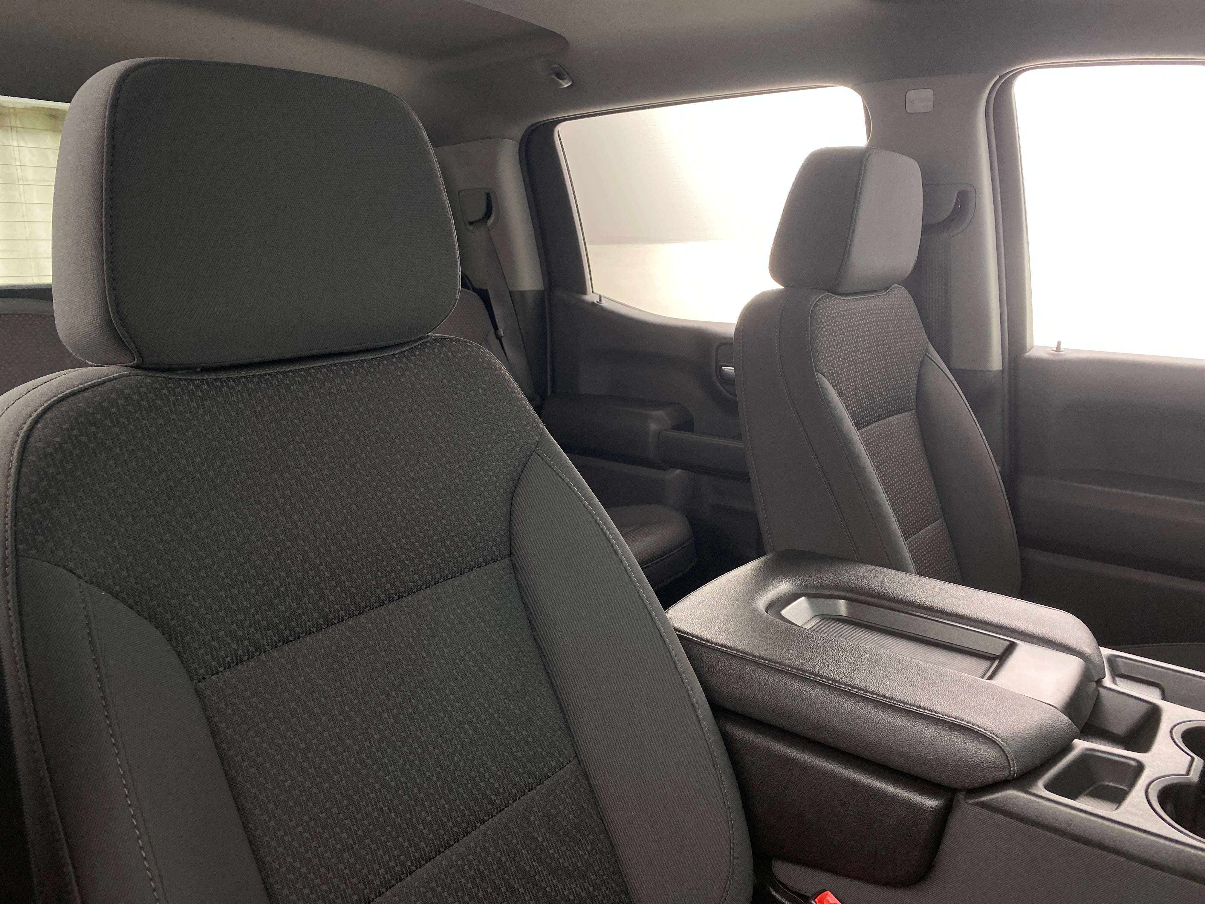 2021 Chevrolet Silverado 1500 Custom 2