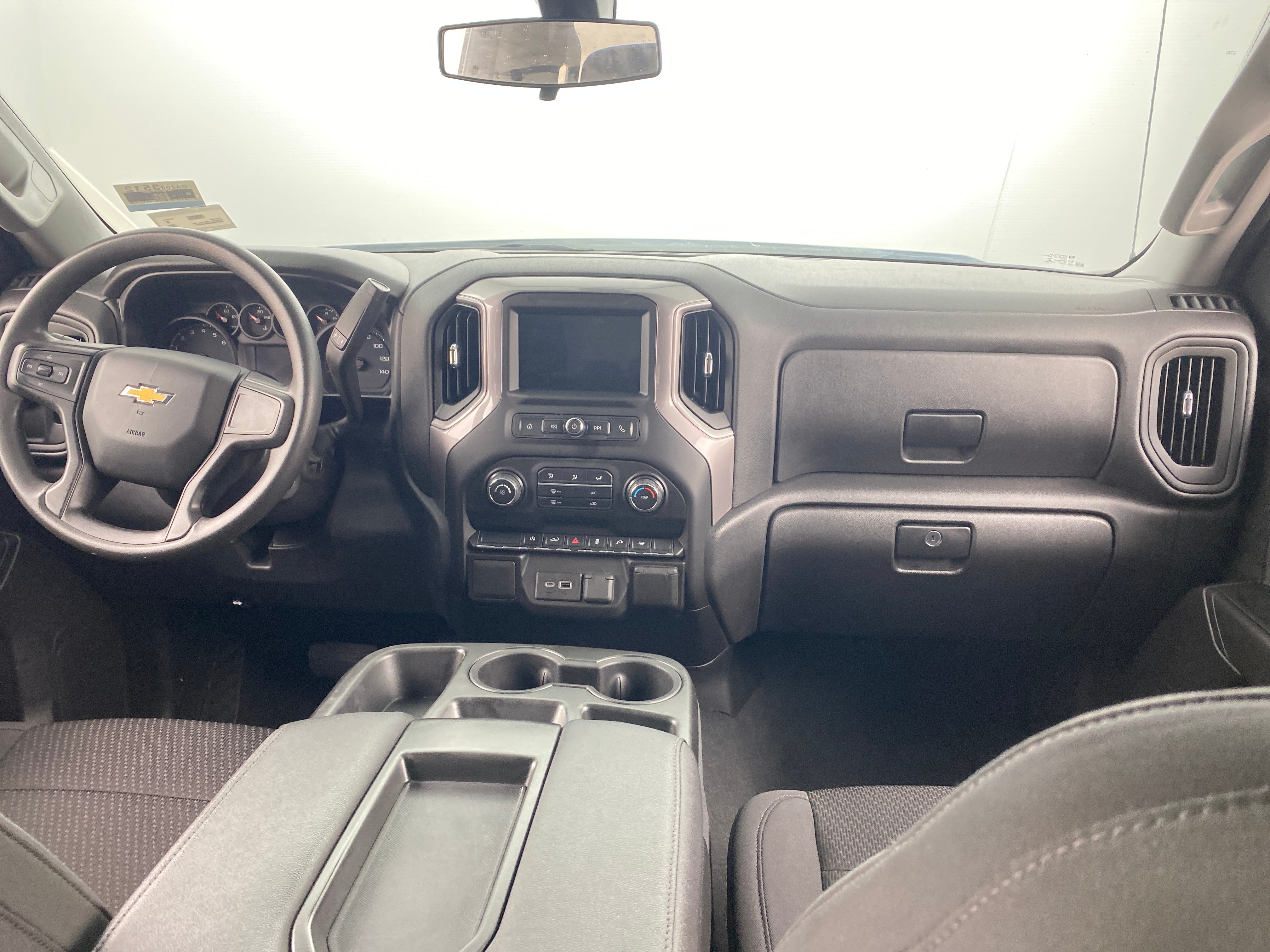 2021 Chevrolet Silverado 1500 Custom 3