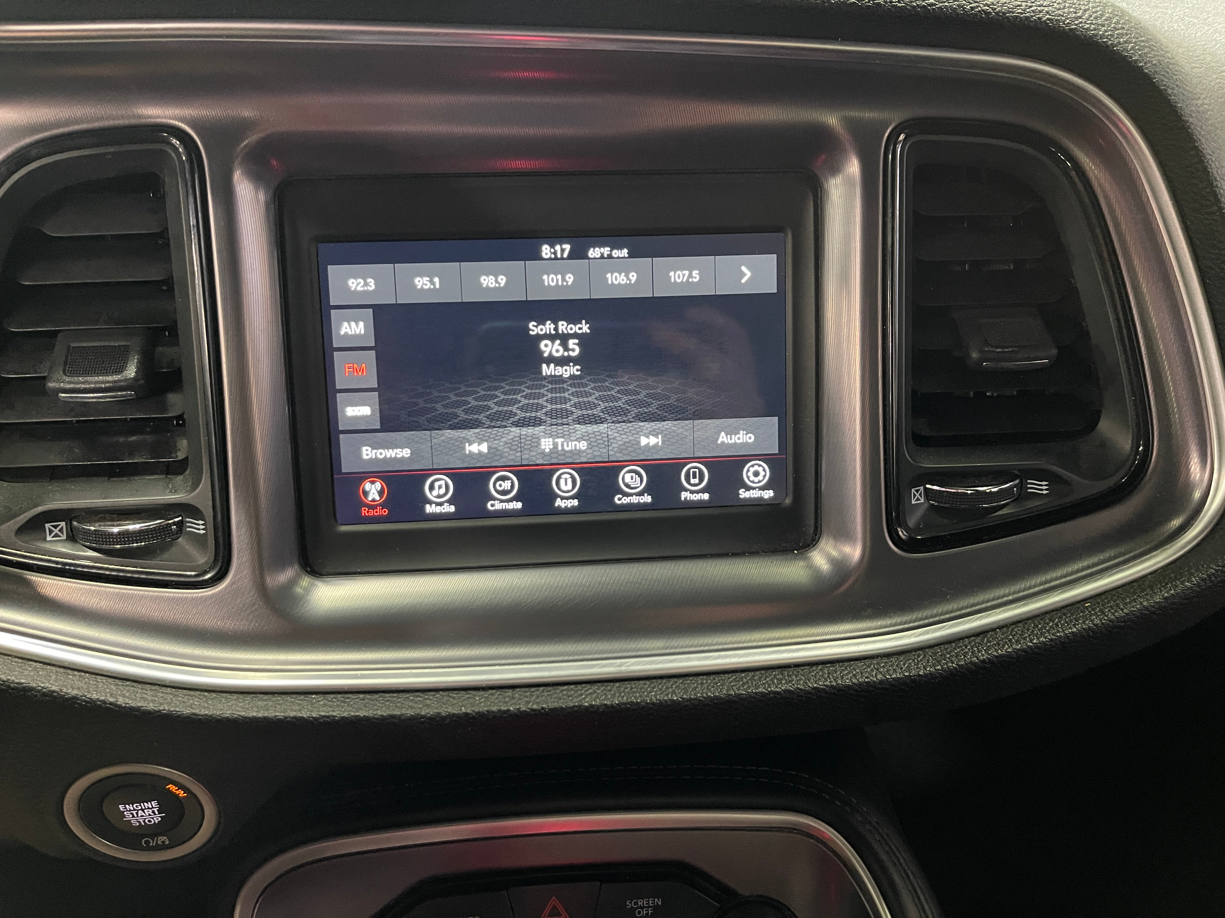 2021 Dodge Challenger SXT 3