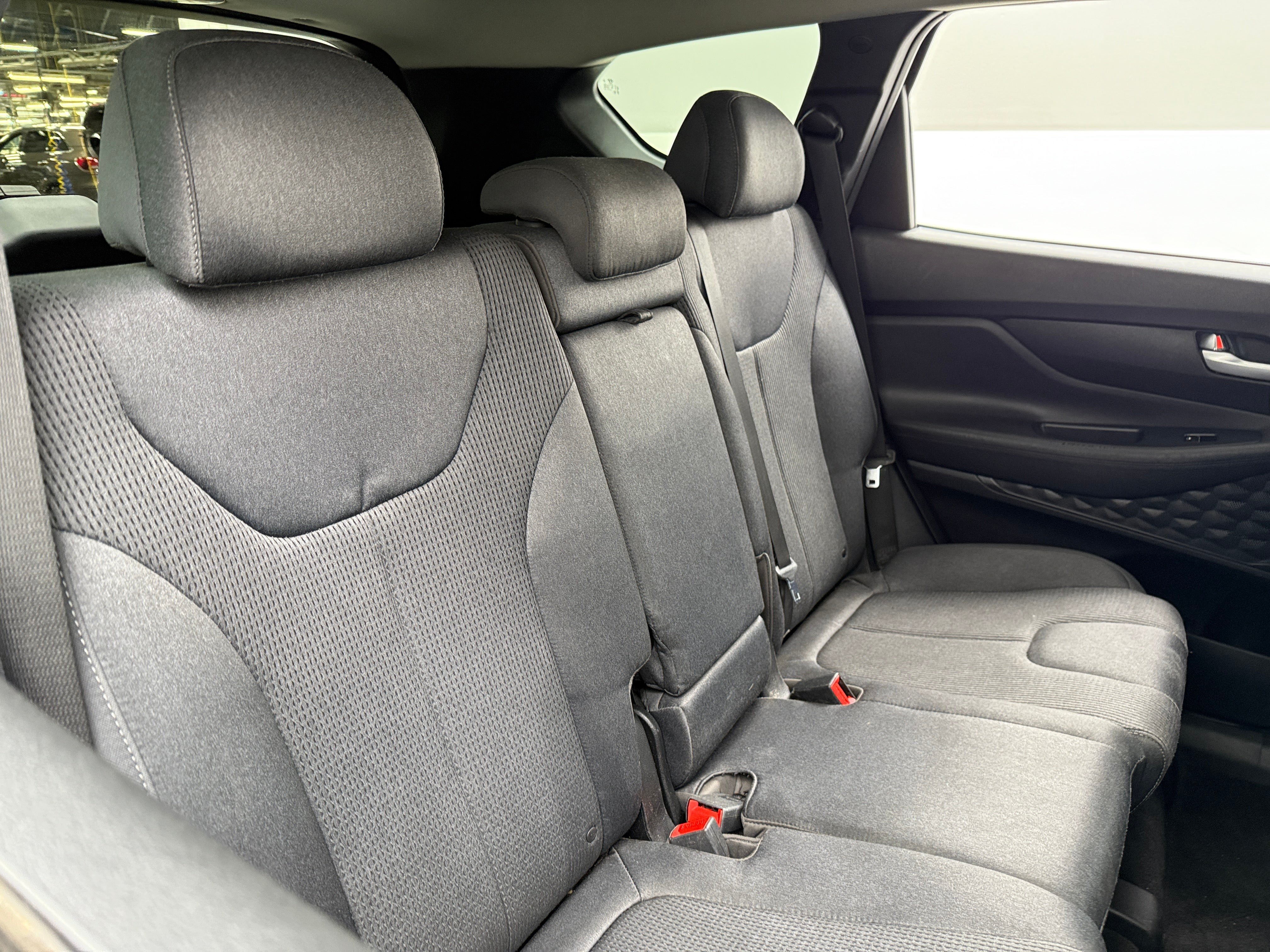 2020 Hyundai Santa Fe SE 6