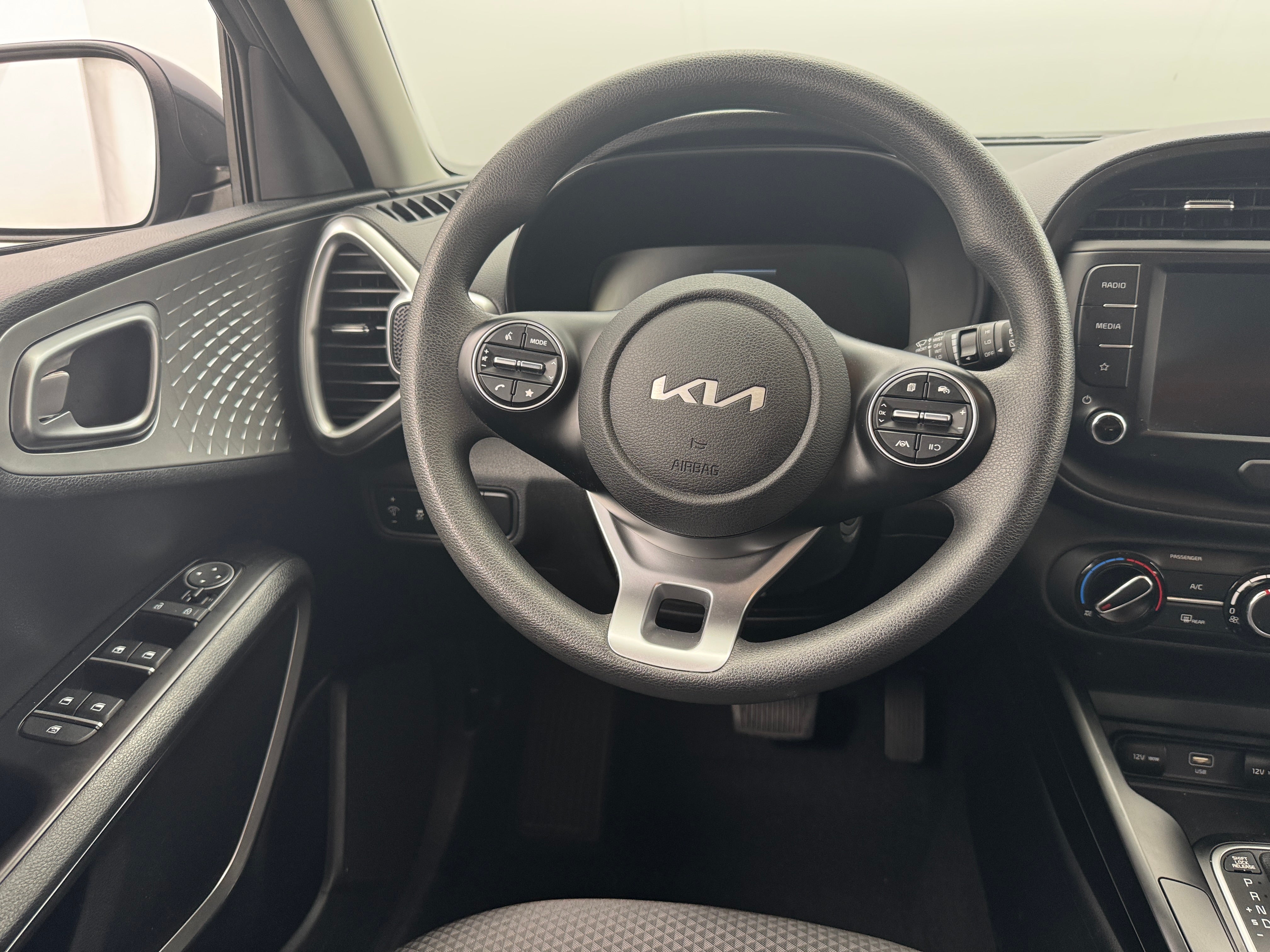 2024 Kia Soul LX 5