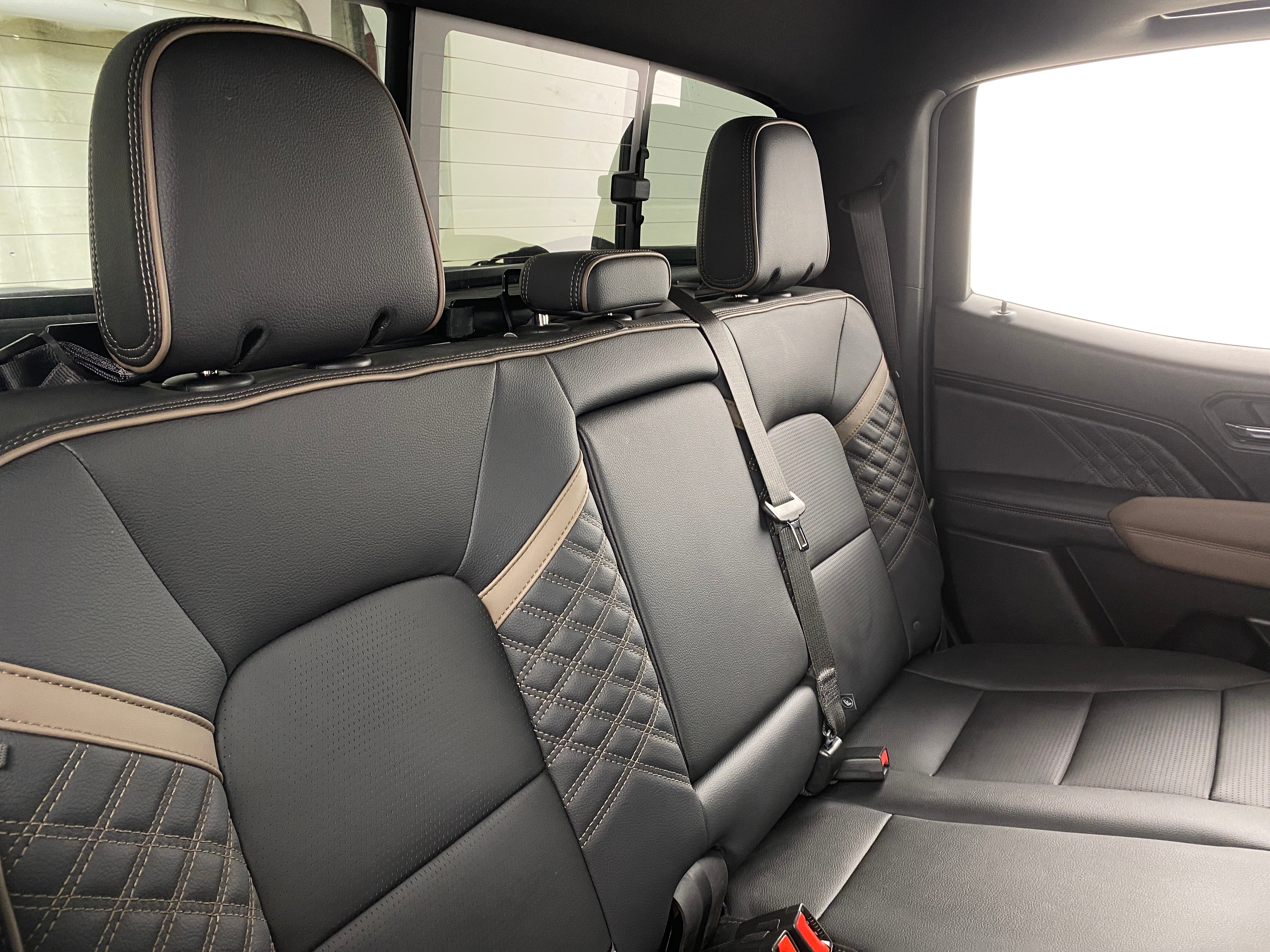 2023 GMC Canyon Denali 5