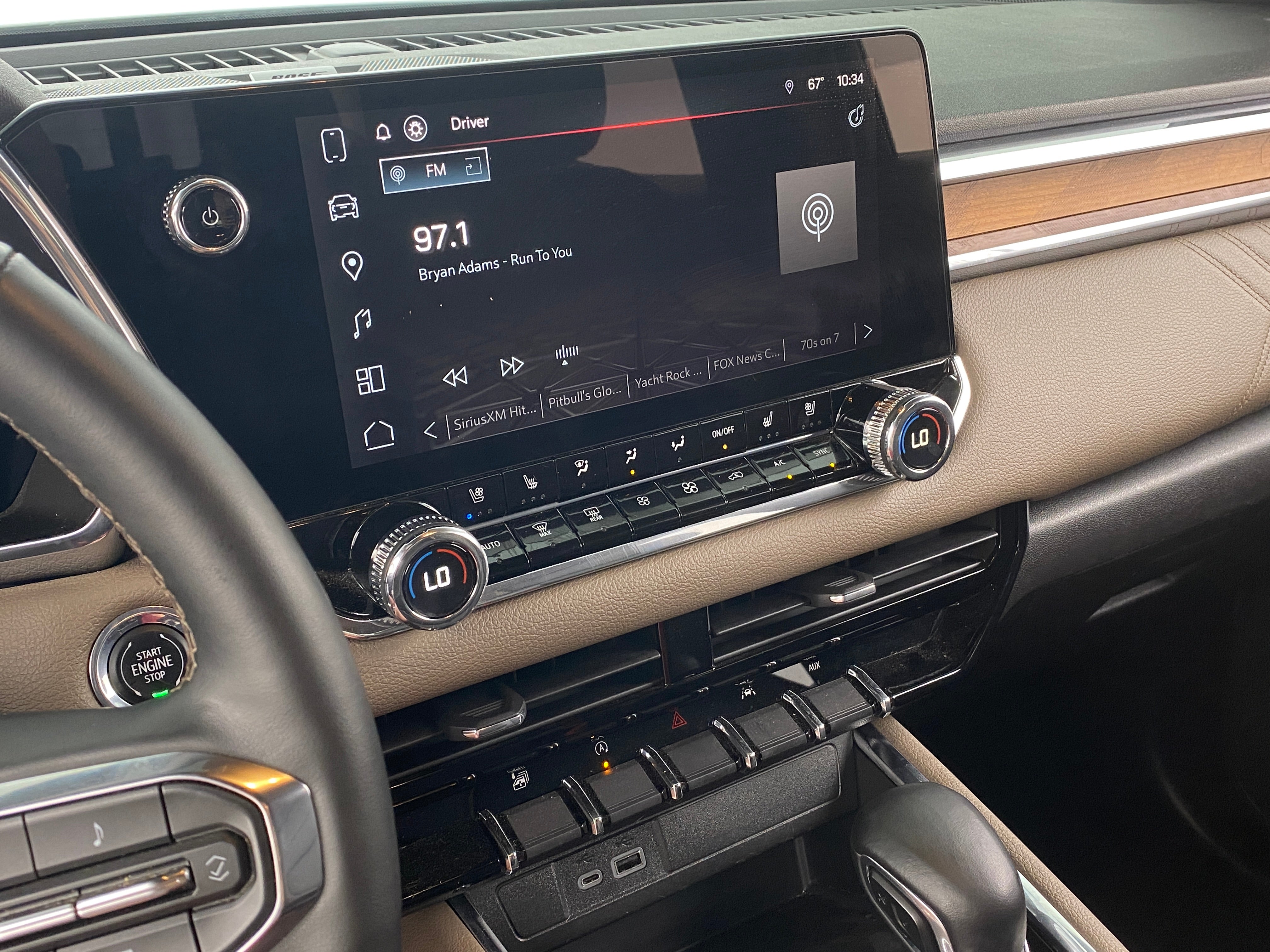 2023 GMC Canyon Denali 3