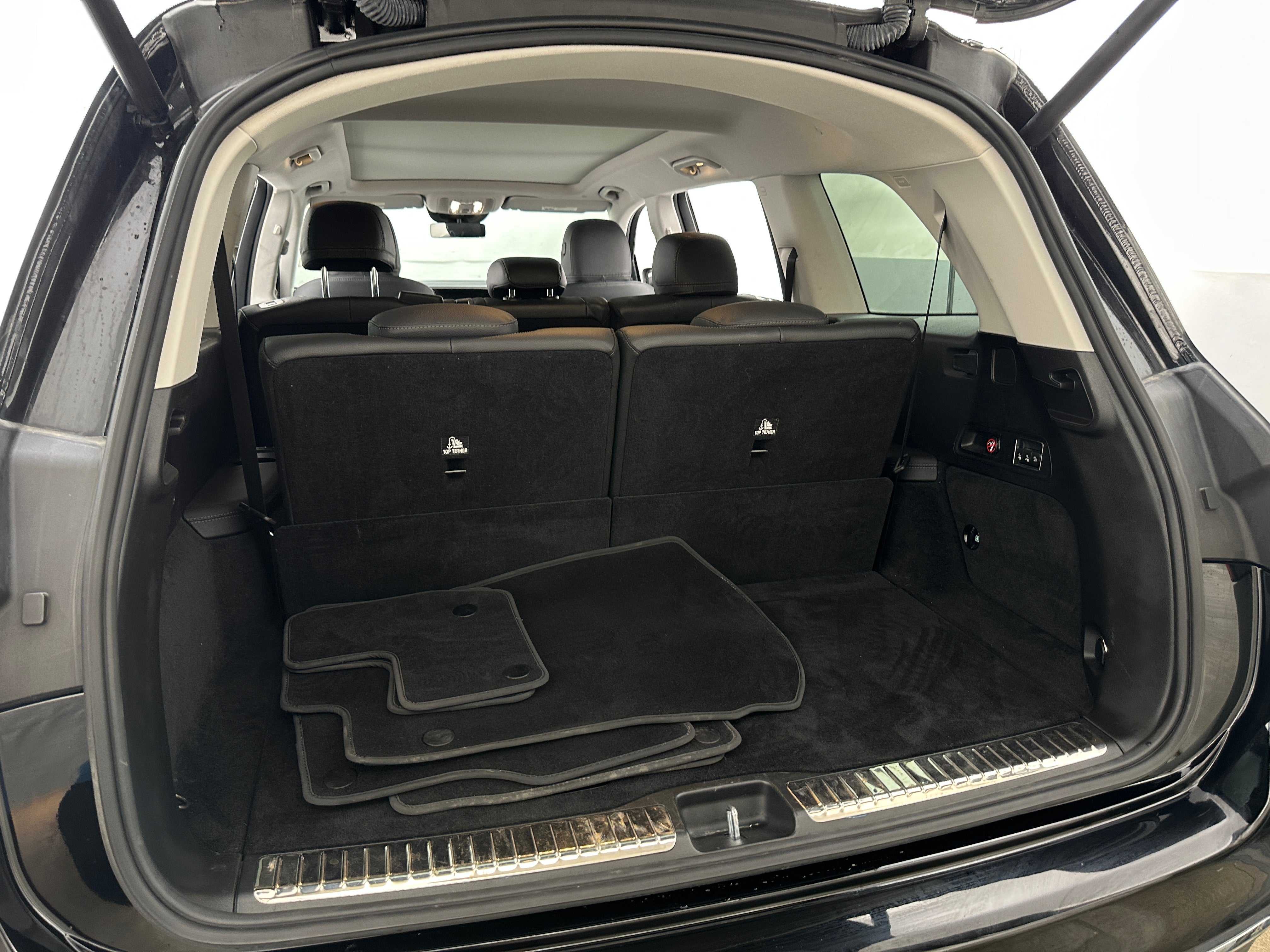 2023 Mercedes-Benz GLS 450 4MATIC 6