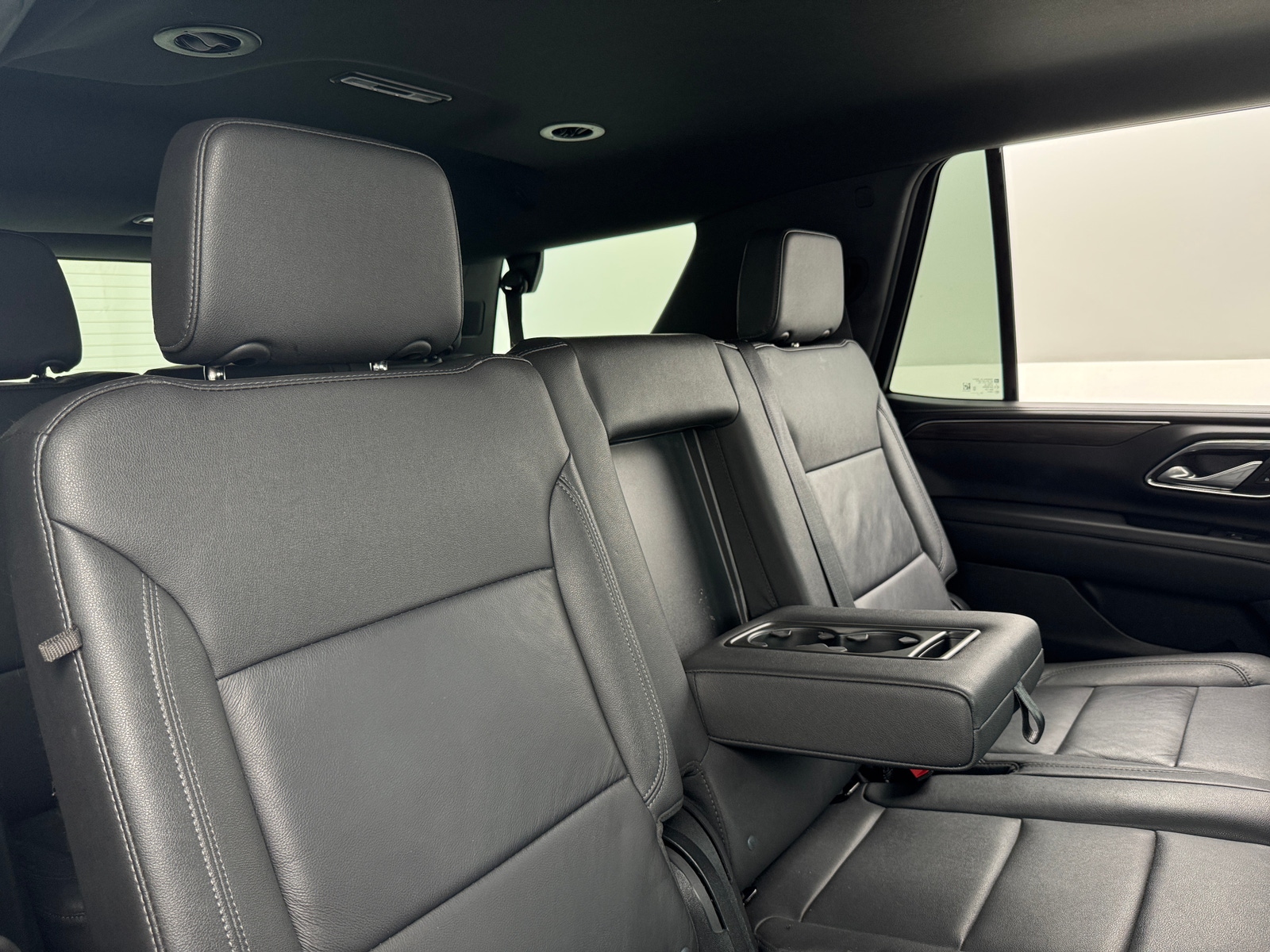 Thumbnail: 2023 Chevrolet Tahoe - 5