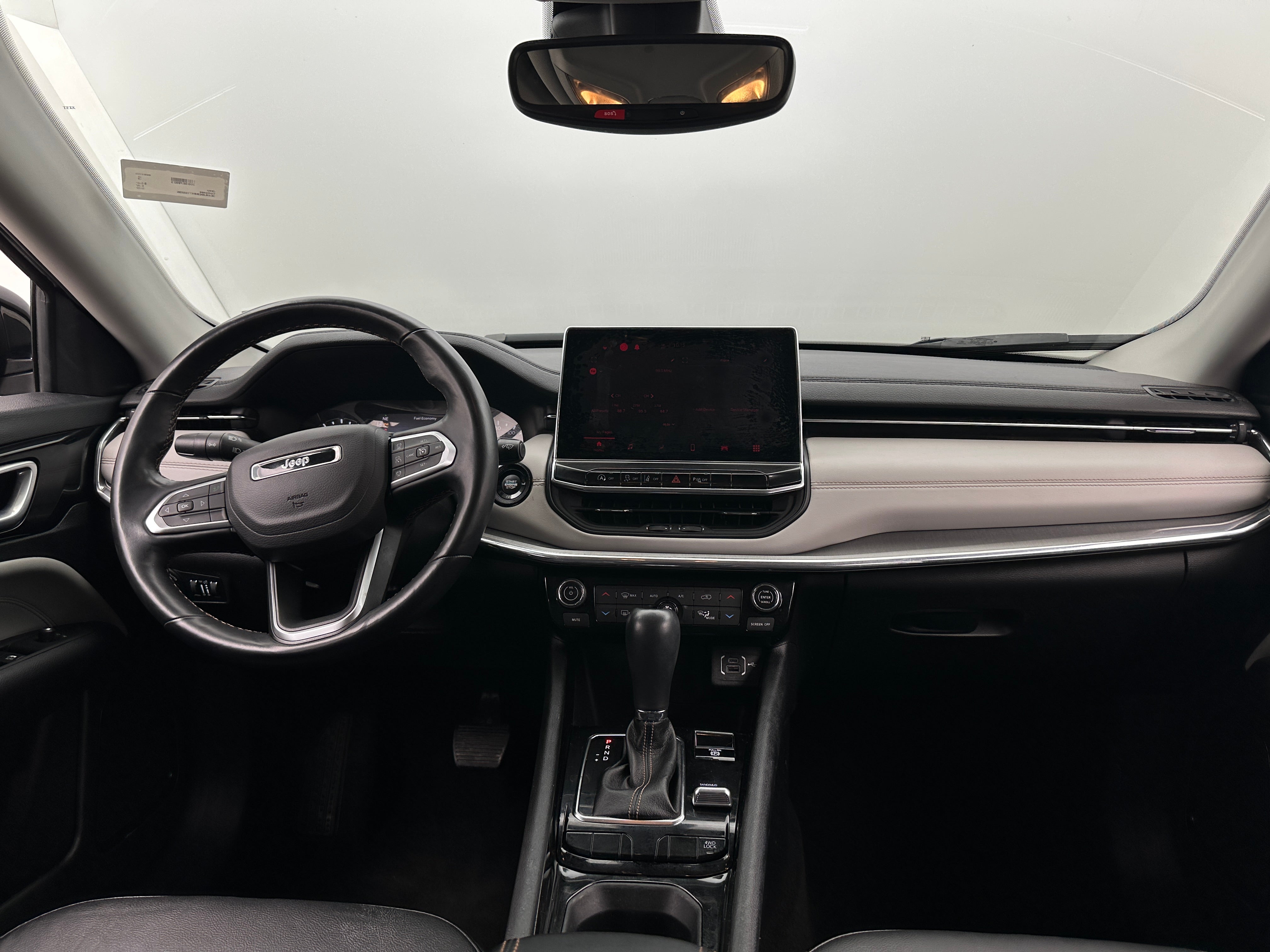 2022 Jeep Compass Limited 2