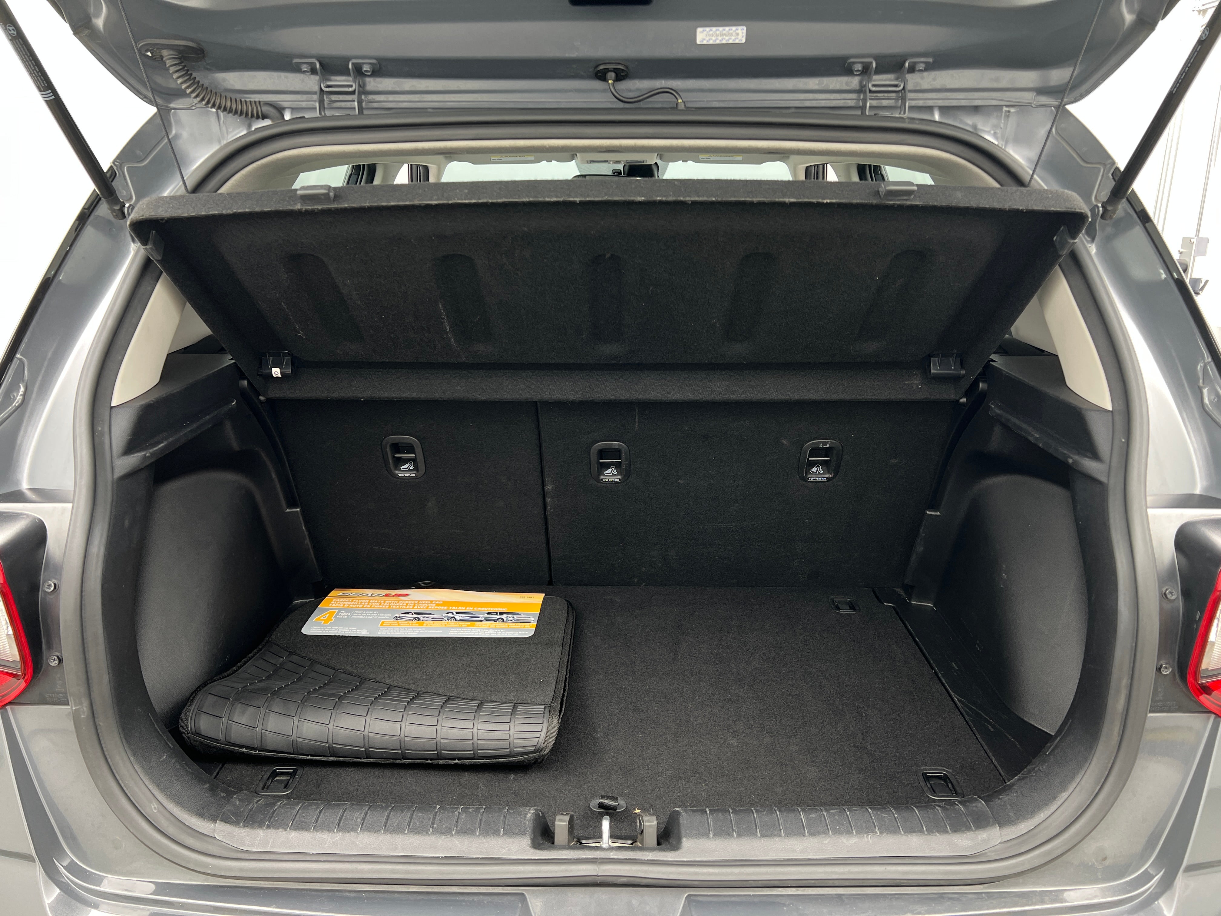 2023 Hyundai Venue SEL 7