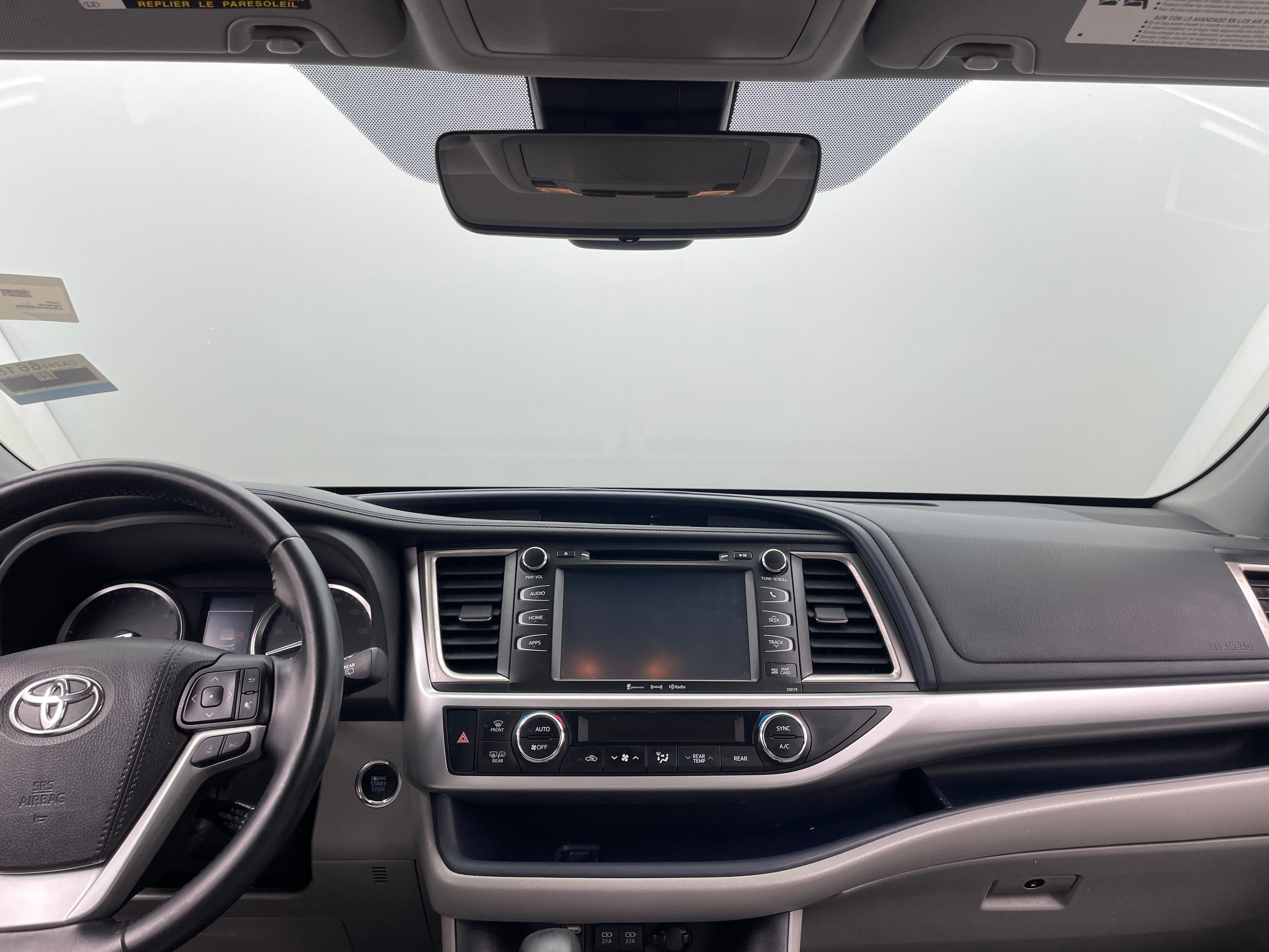 2018 Toyota Highlander XLE 2