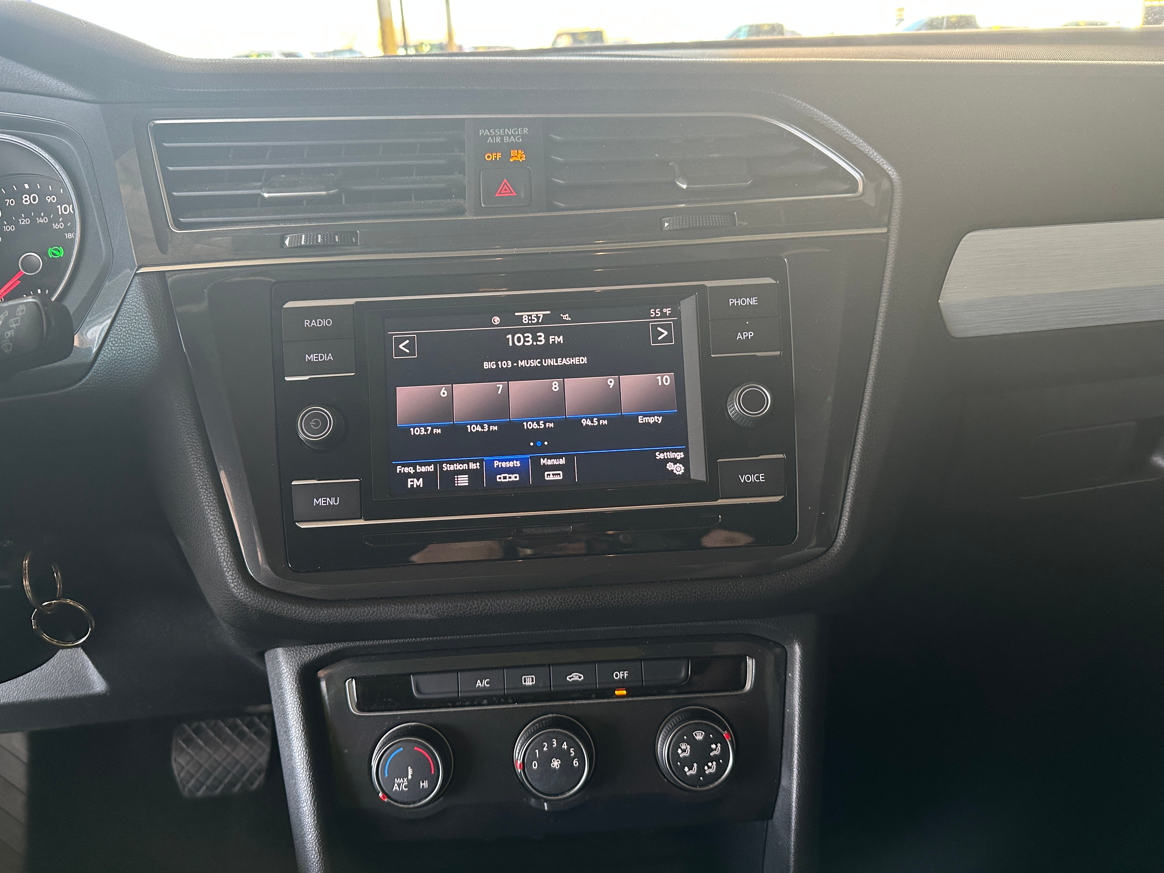 2020 Volkswagen Tiguan S 4