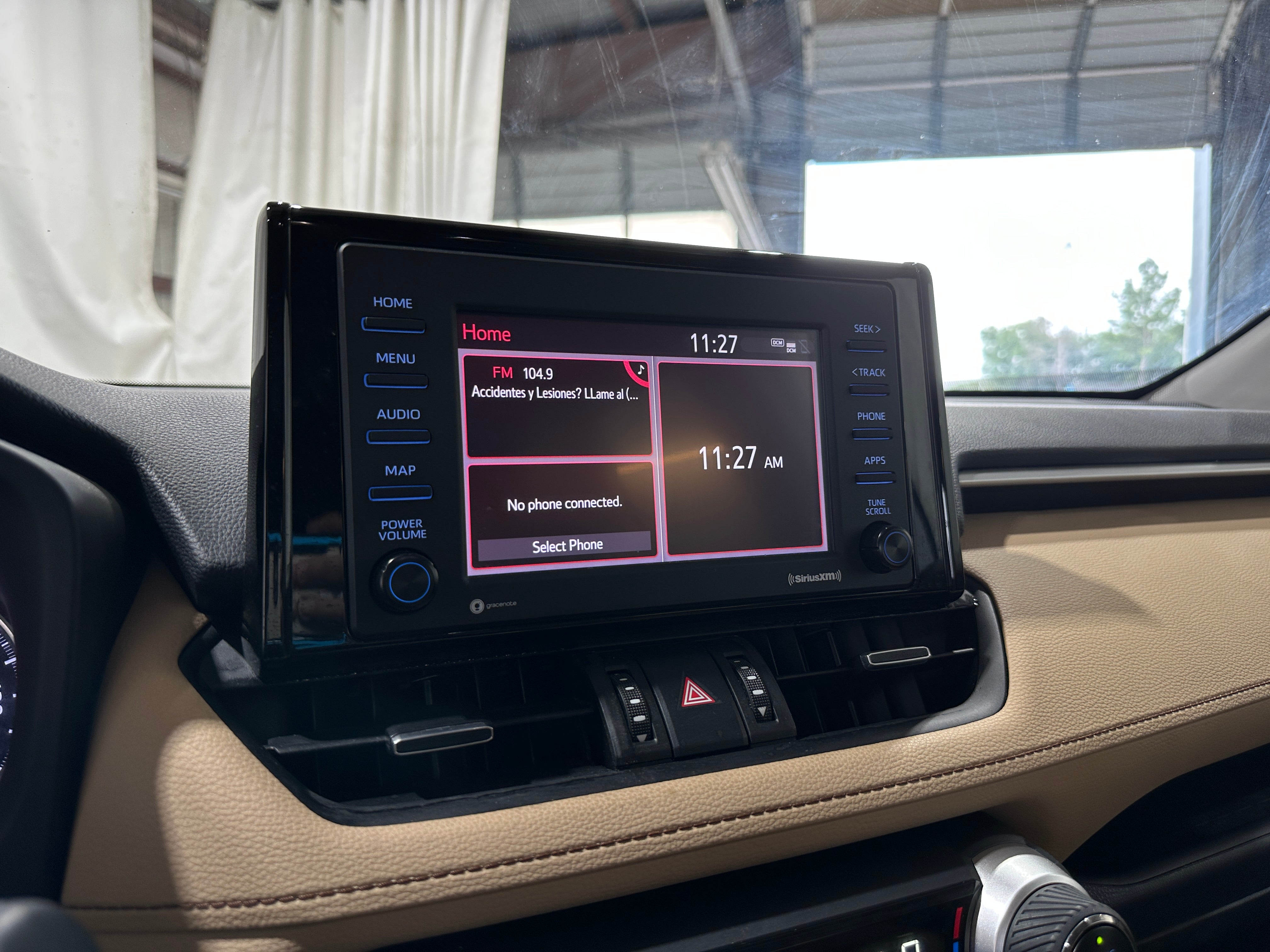 2022 Toyota RAV4 XLE Premium 3