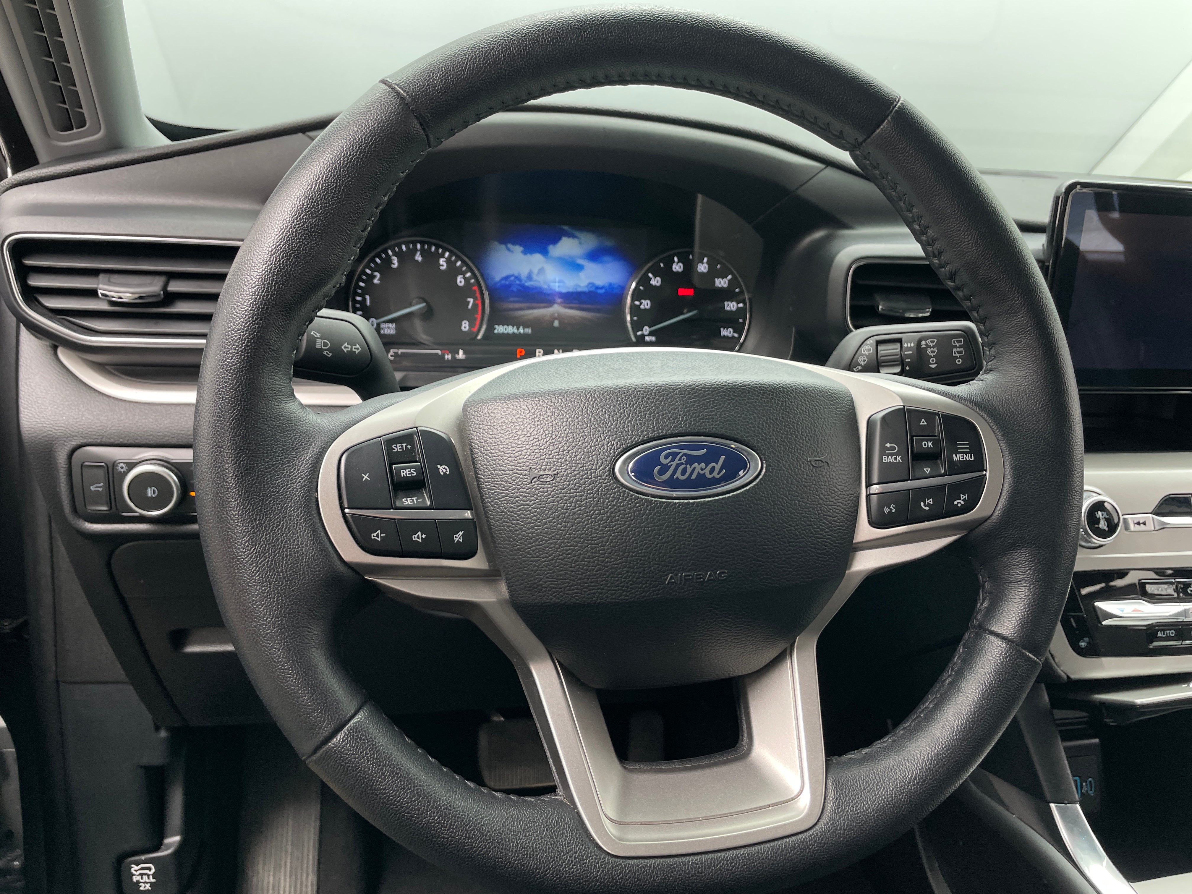 2024 Ford Explorer XLT 5