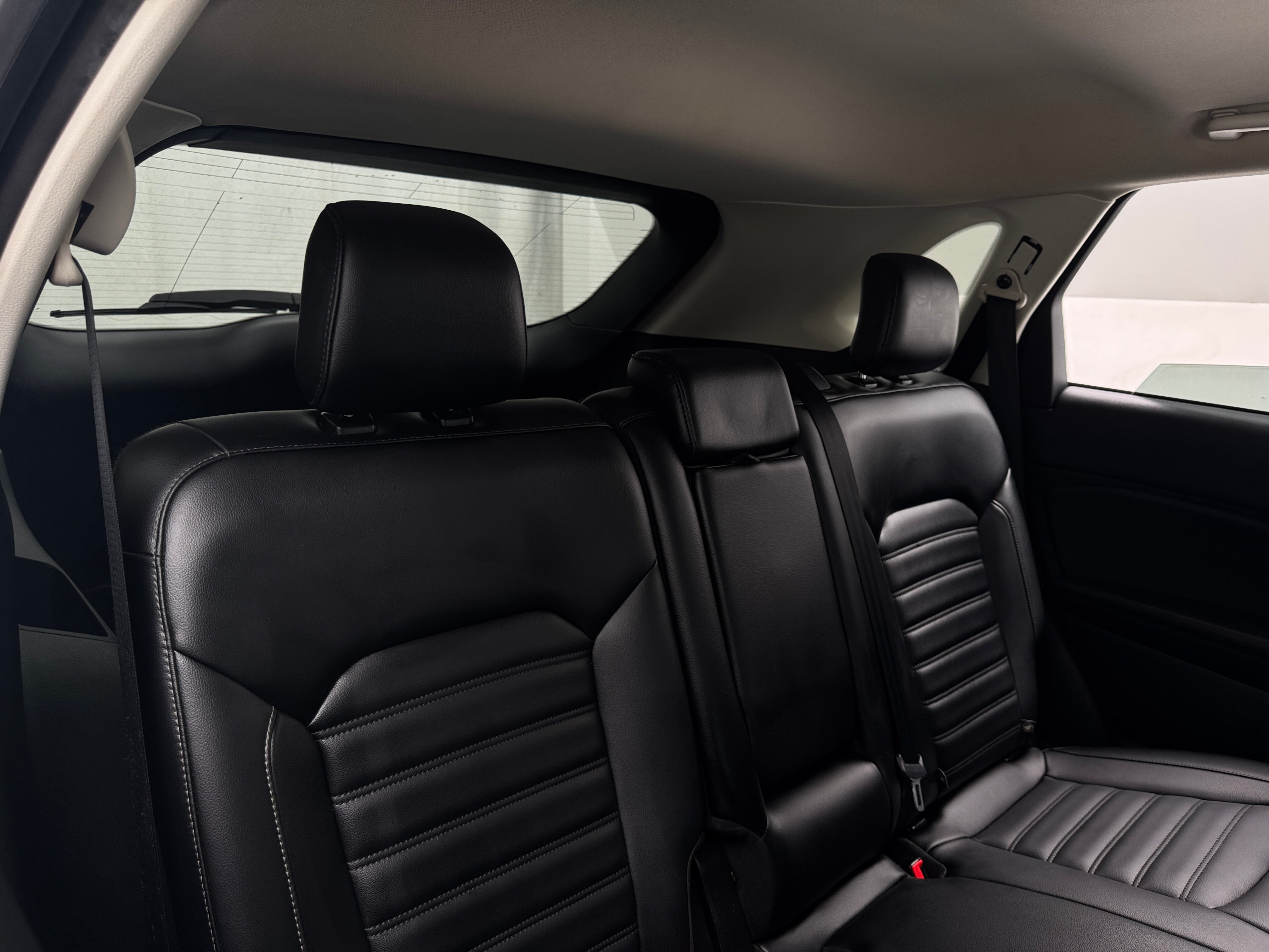 2019 Ford Edge SEL 6