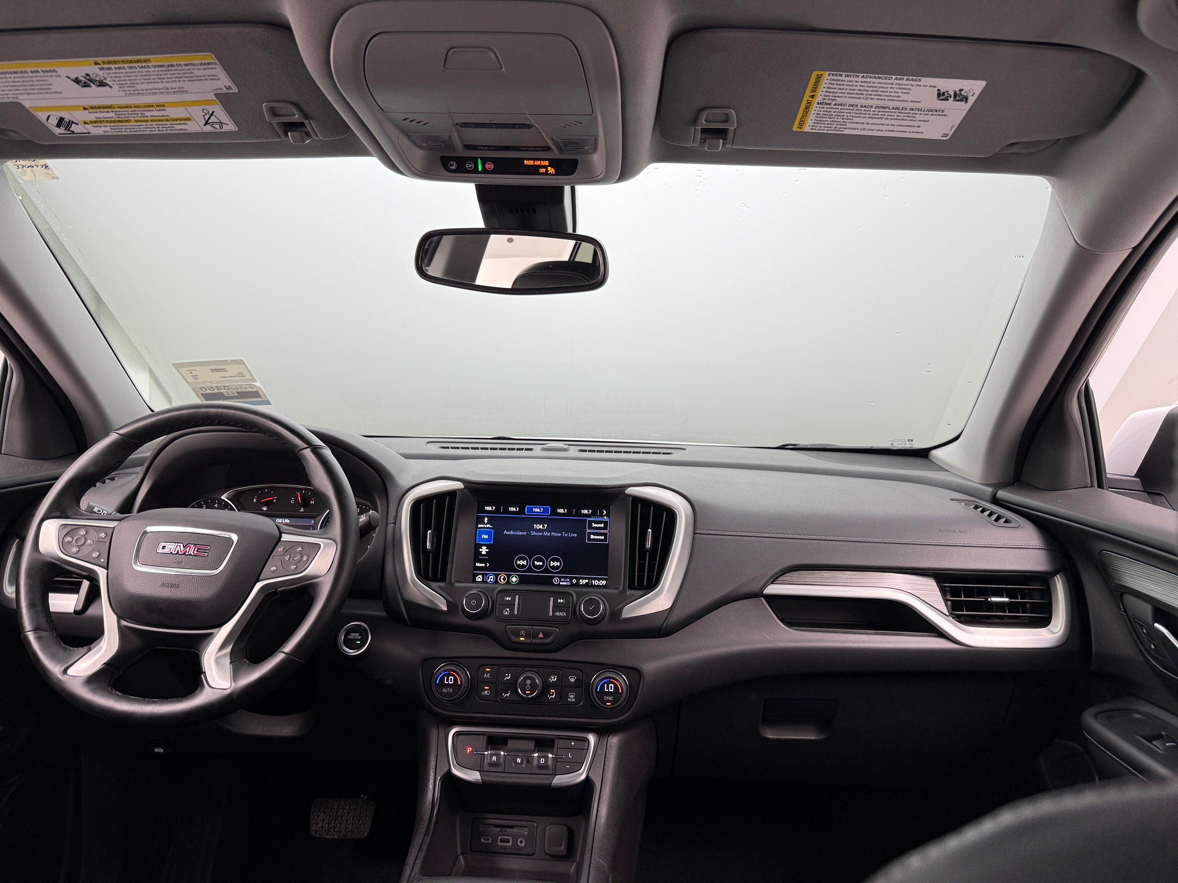 2024 GMC Terrain SLT 2