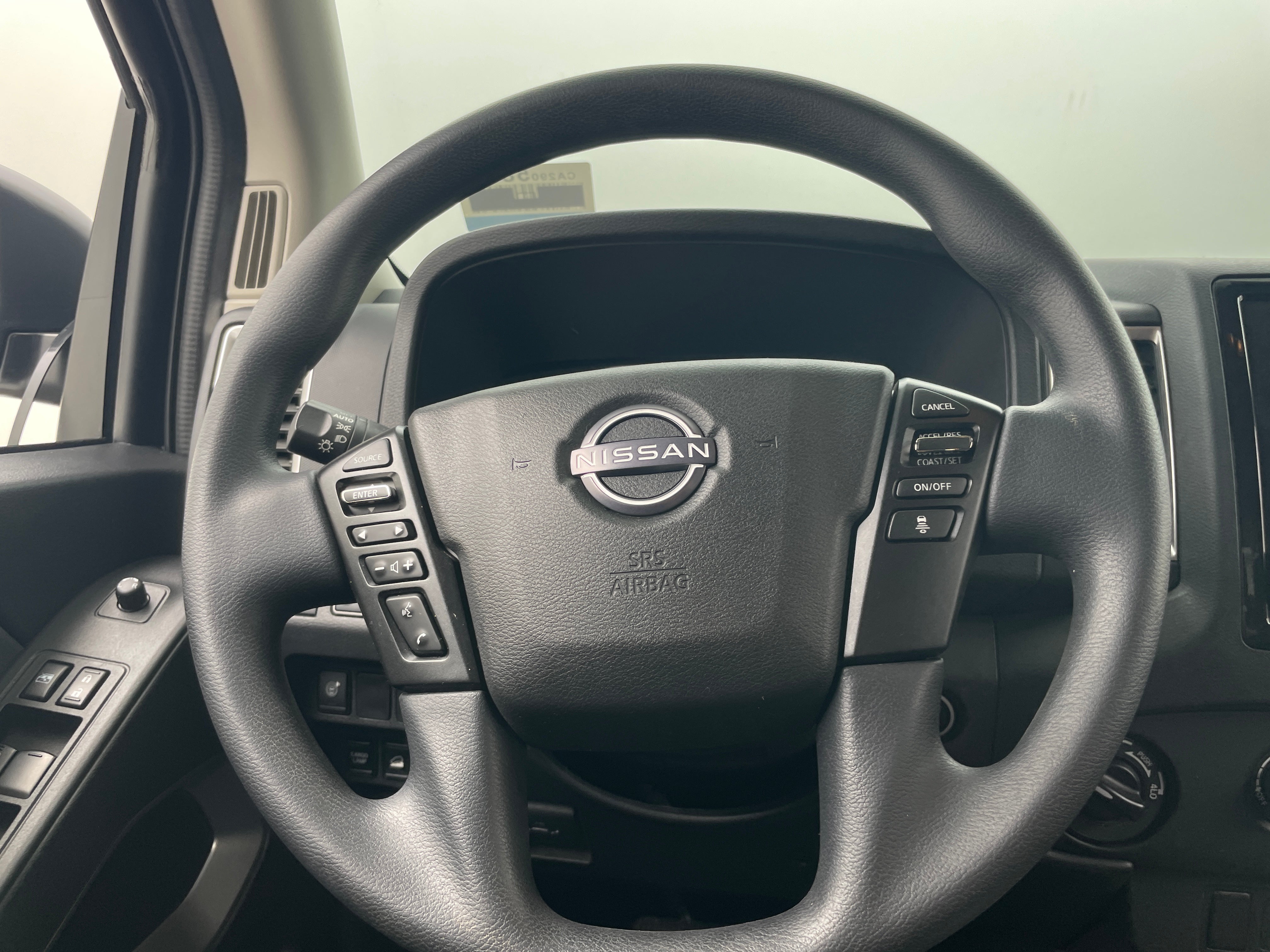 2022 Nissan Frontier SV 5