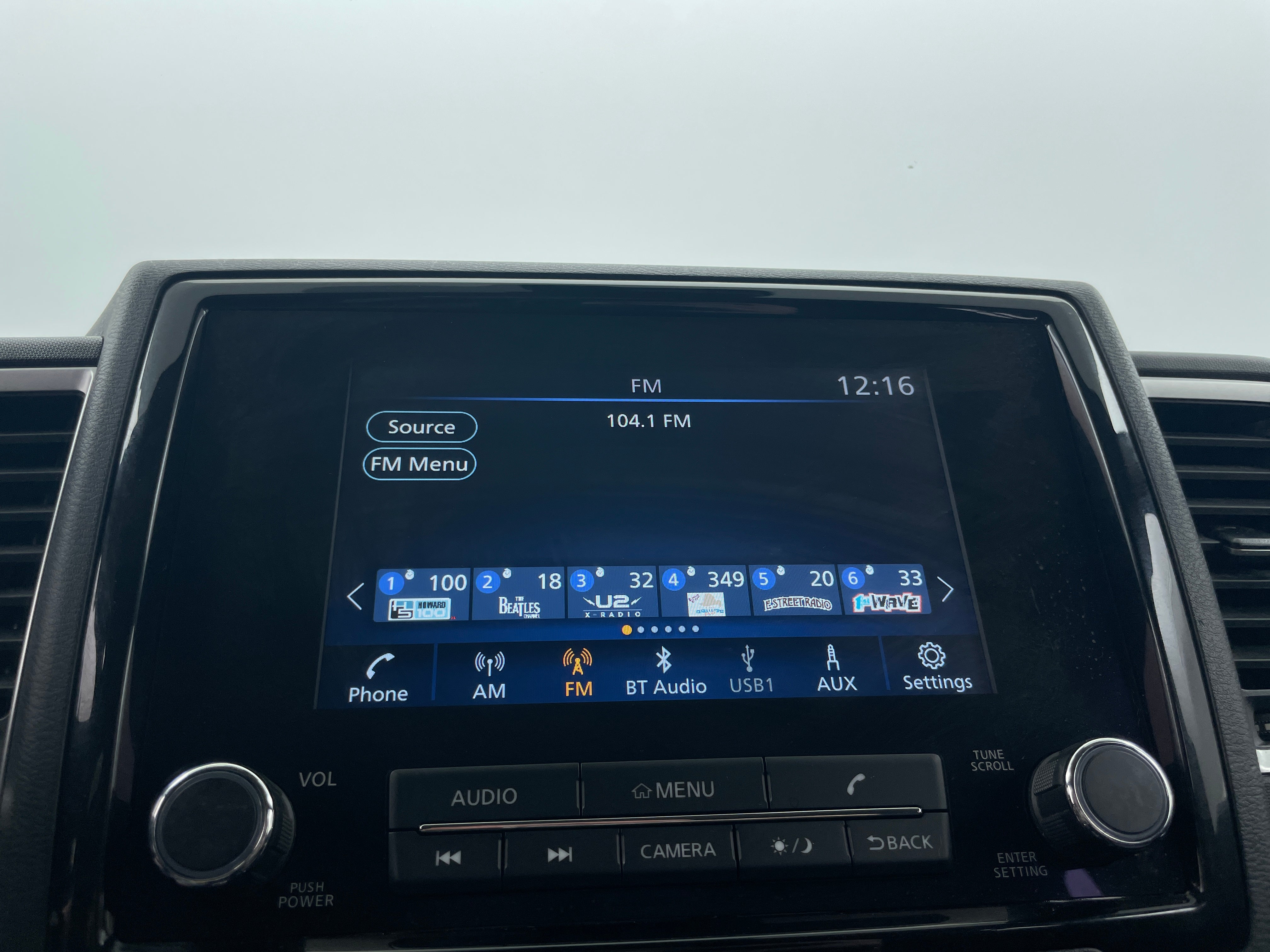 2022 Nissan Frontier SV 4