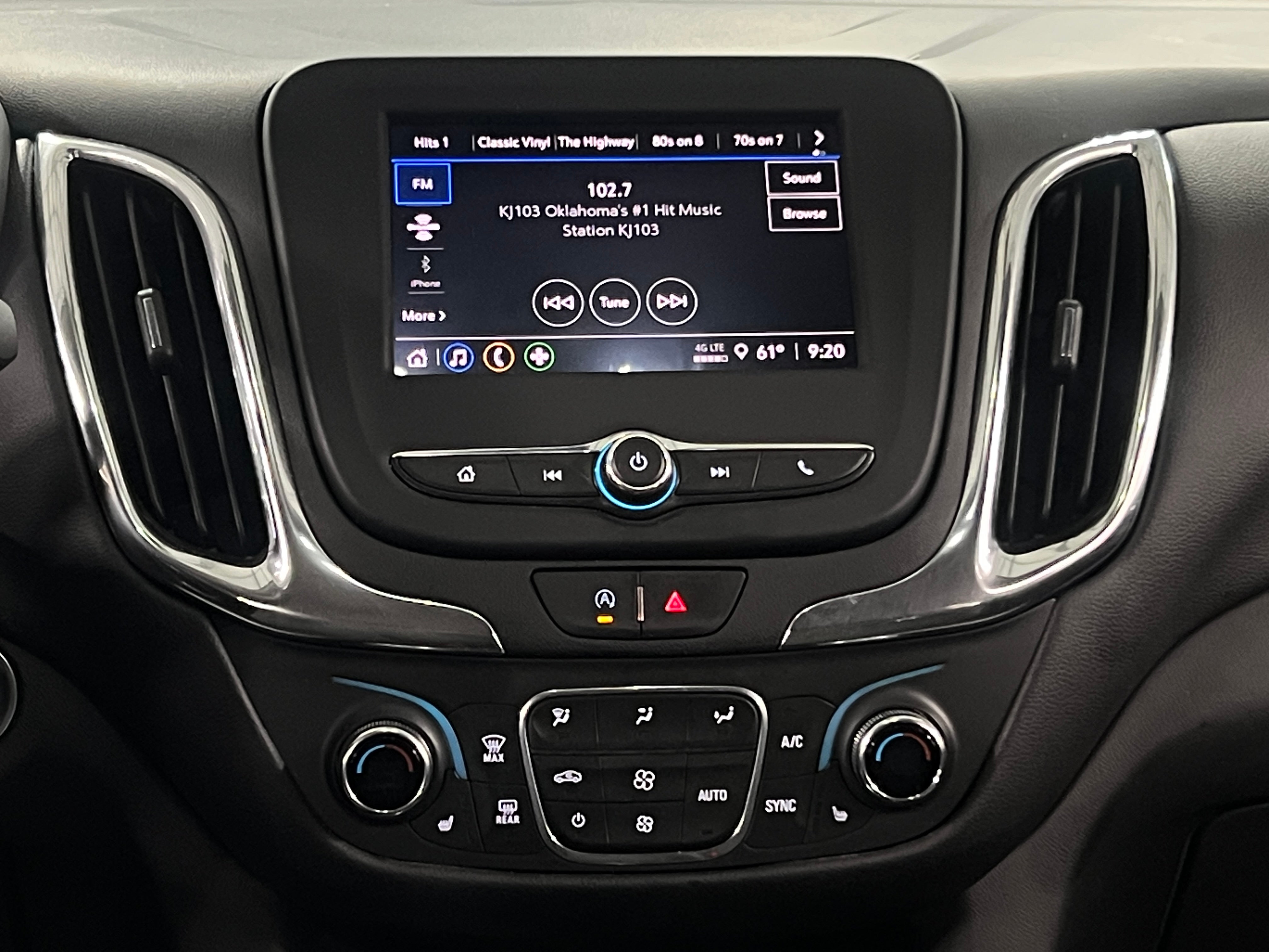 2023 Chevrolet Equinox LT 4