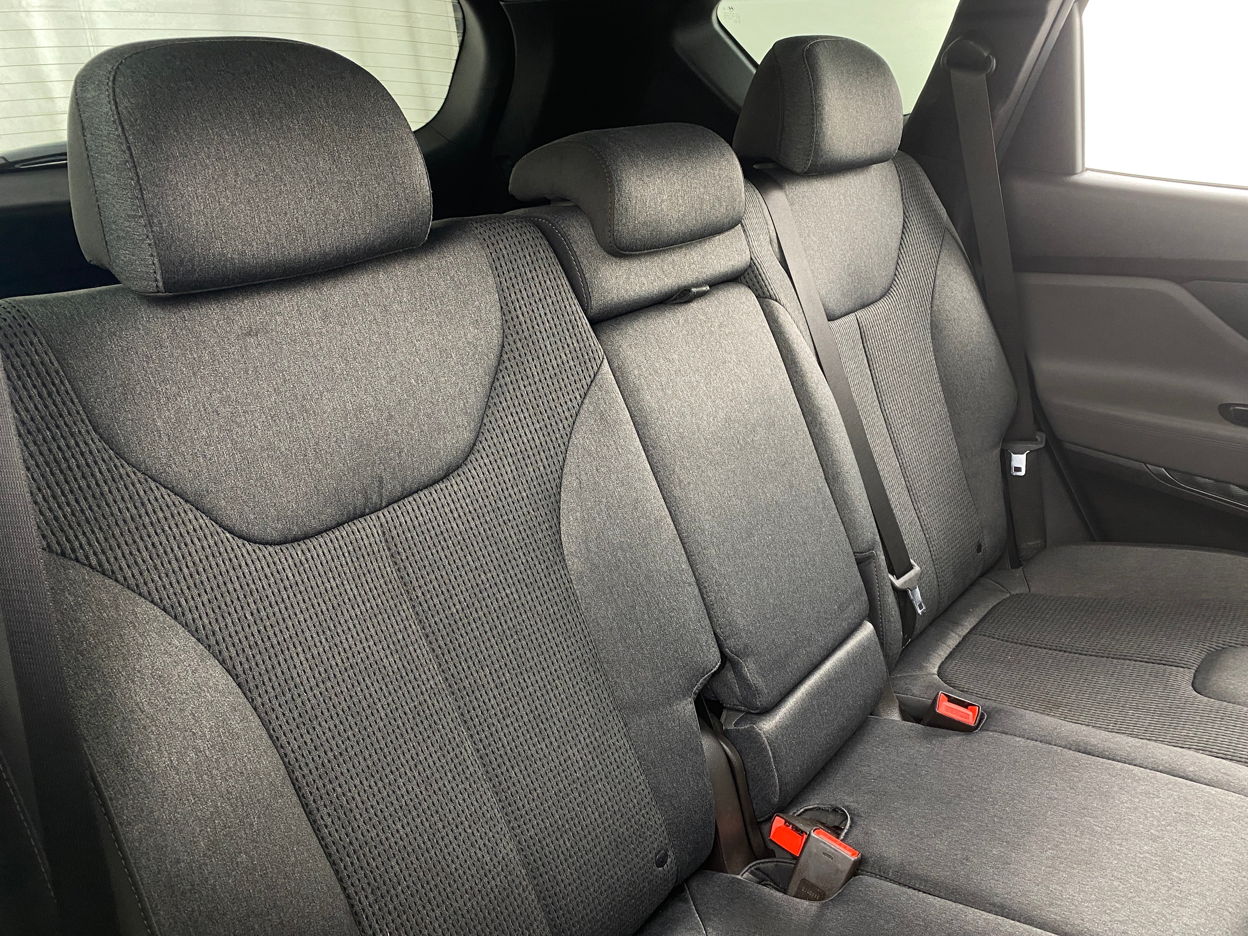 2019 Hyundai Santa Fe SE 6