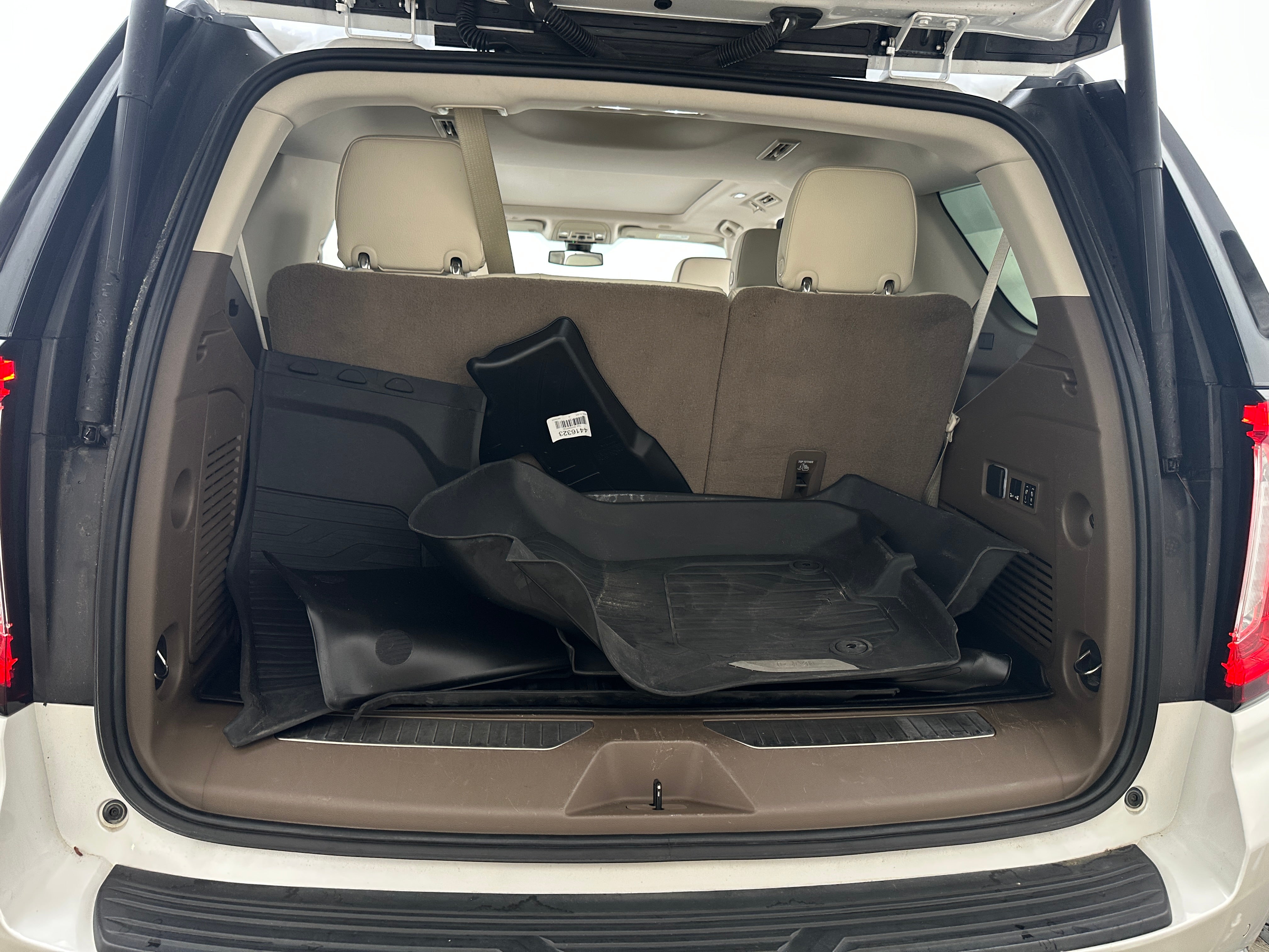 2021 GMC Yukon Denali 6