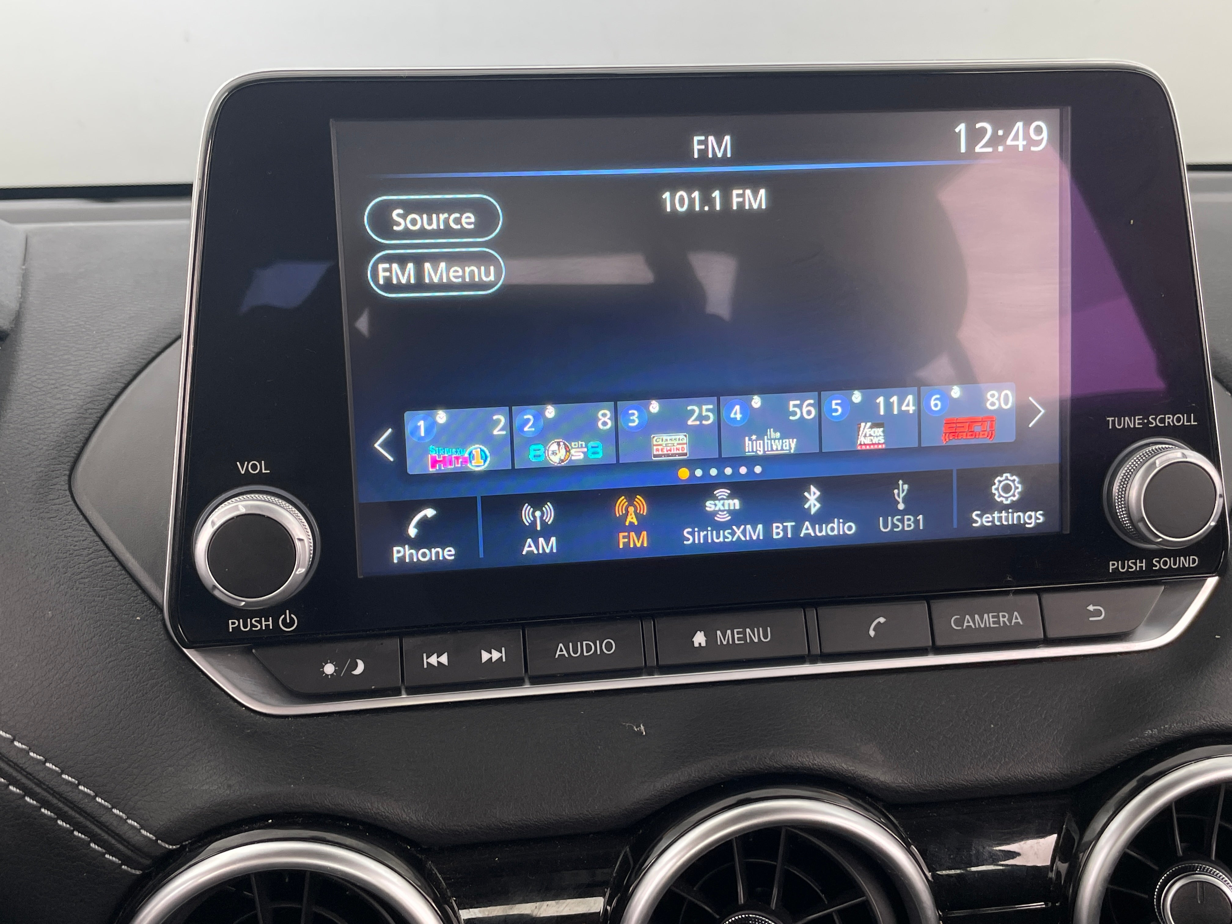 2023 Nissan Sentra SV 4