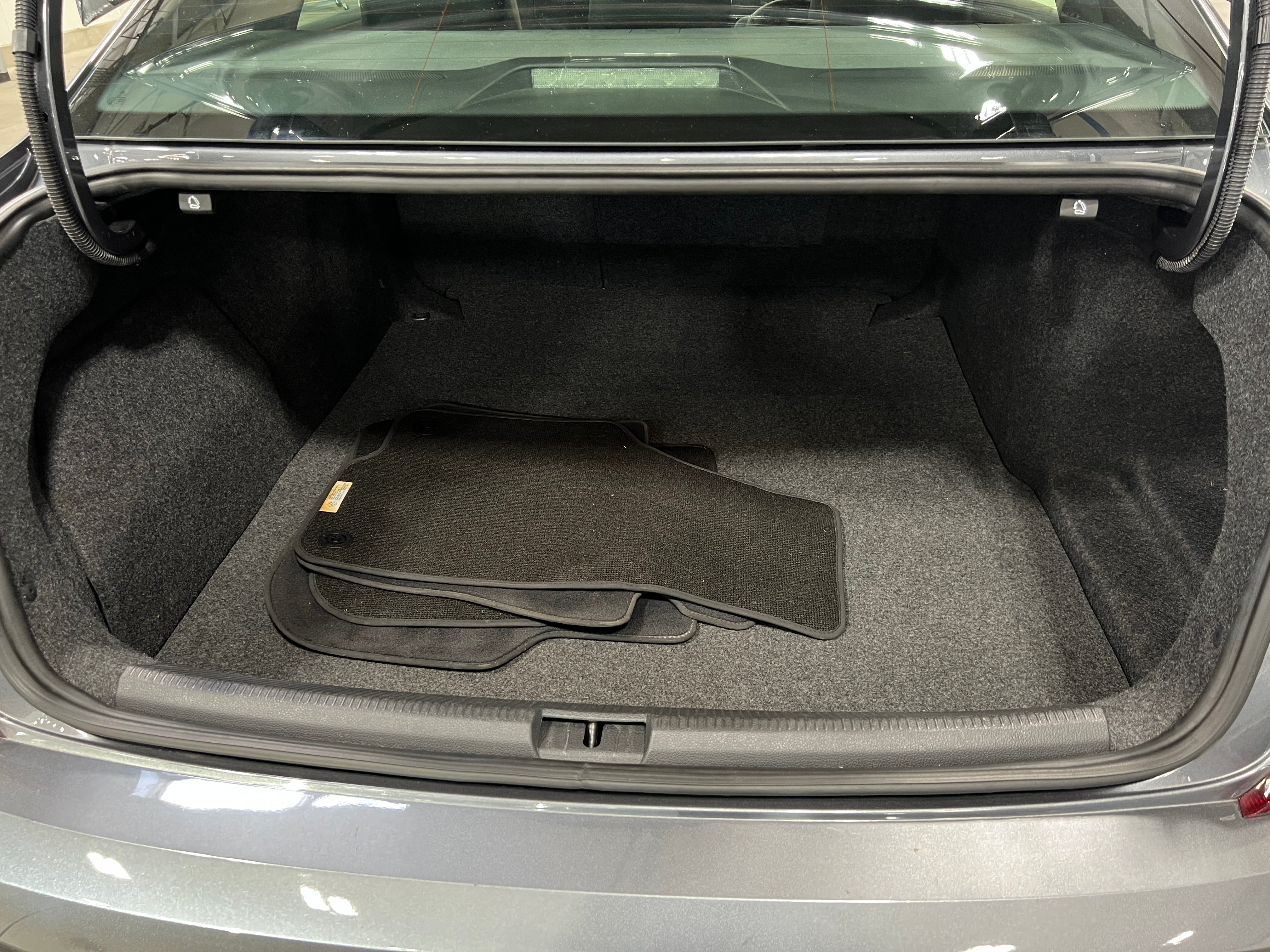 2018 Volkswagen Passat GT 6