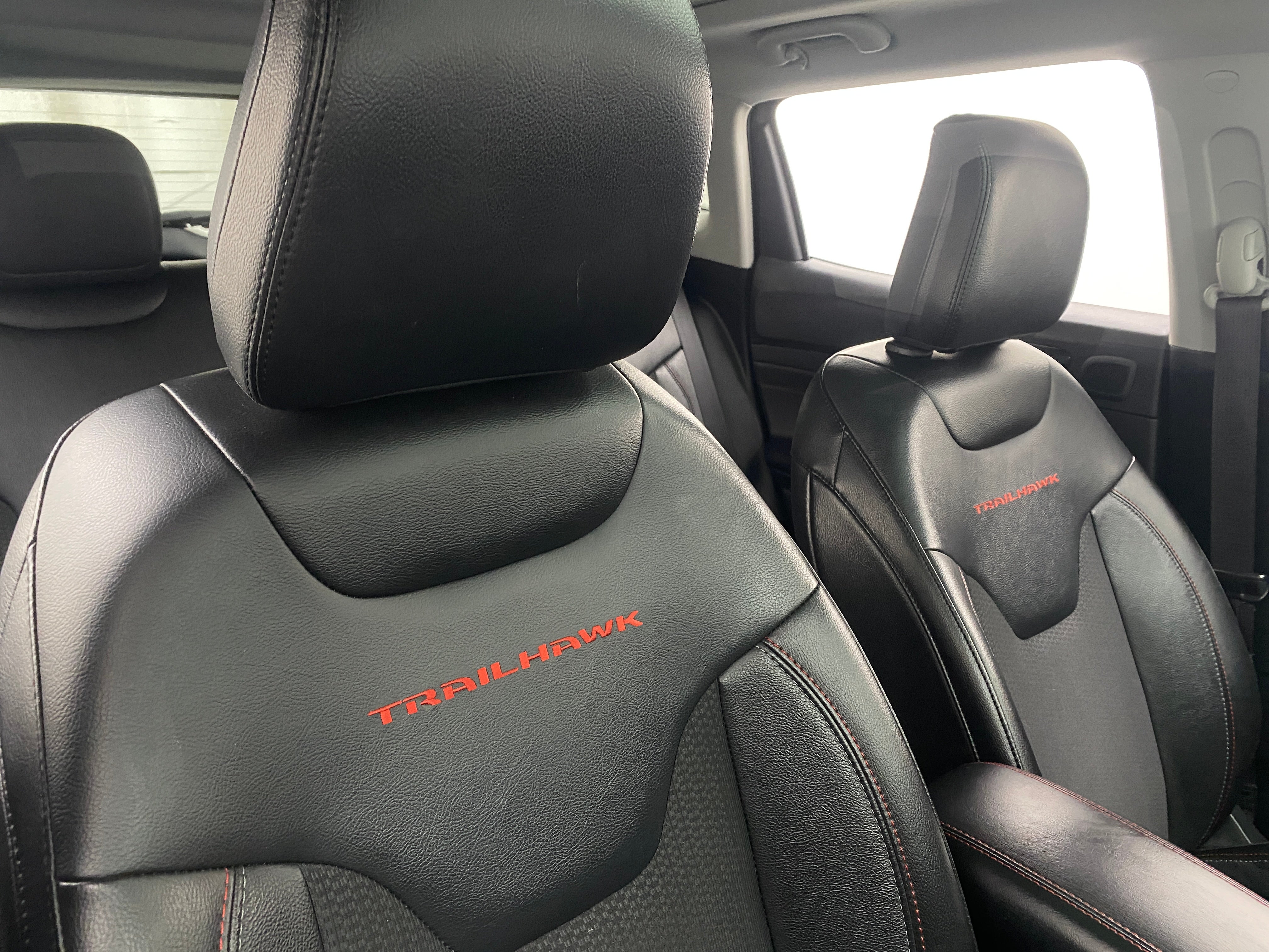 2022 Jeep Compass Trailhawk 2
