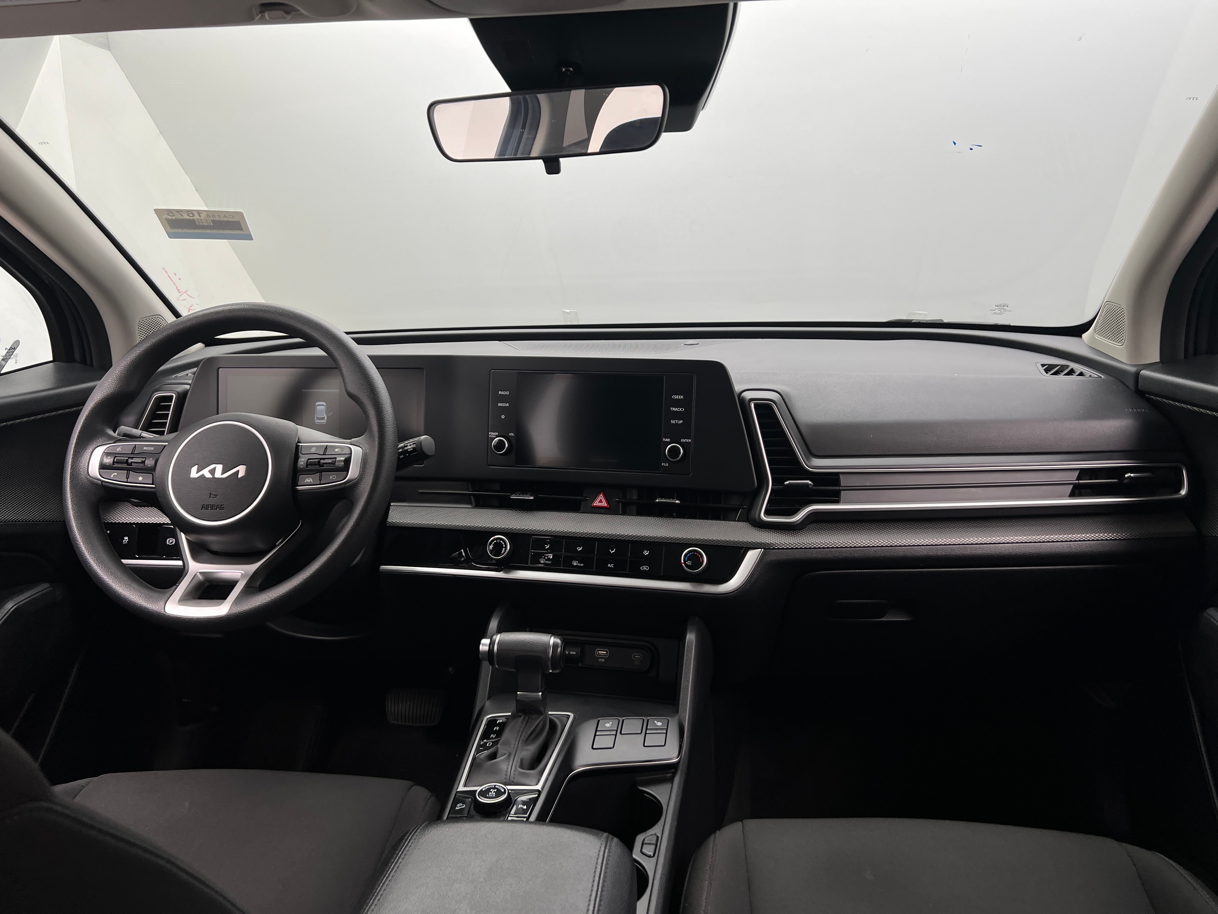2023 Kia Sportage LX 3