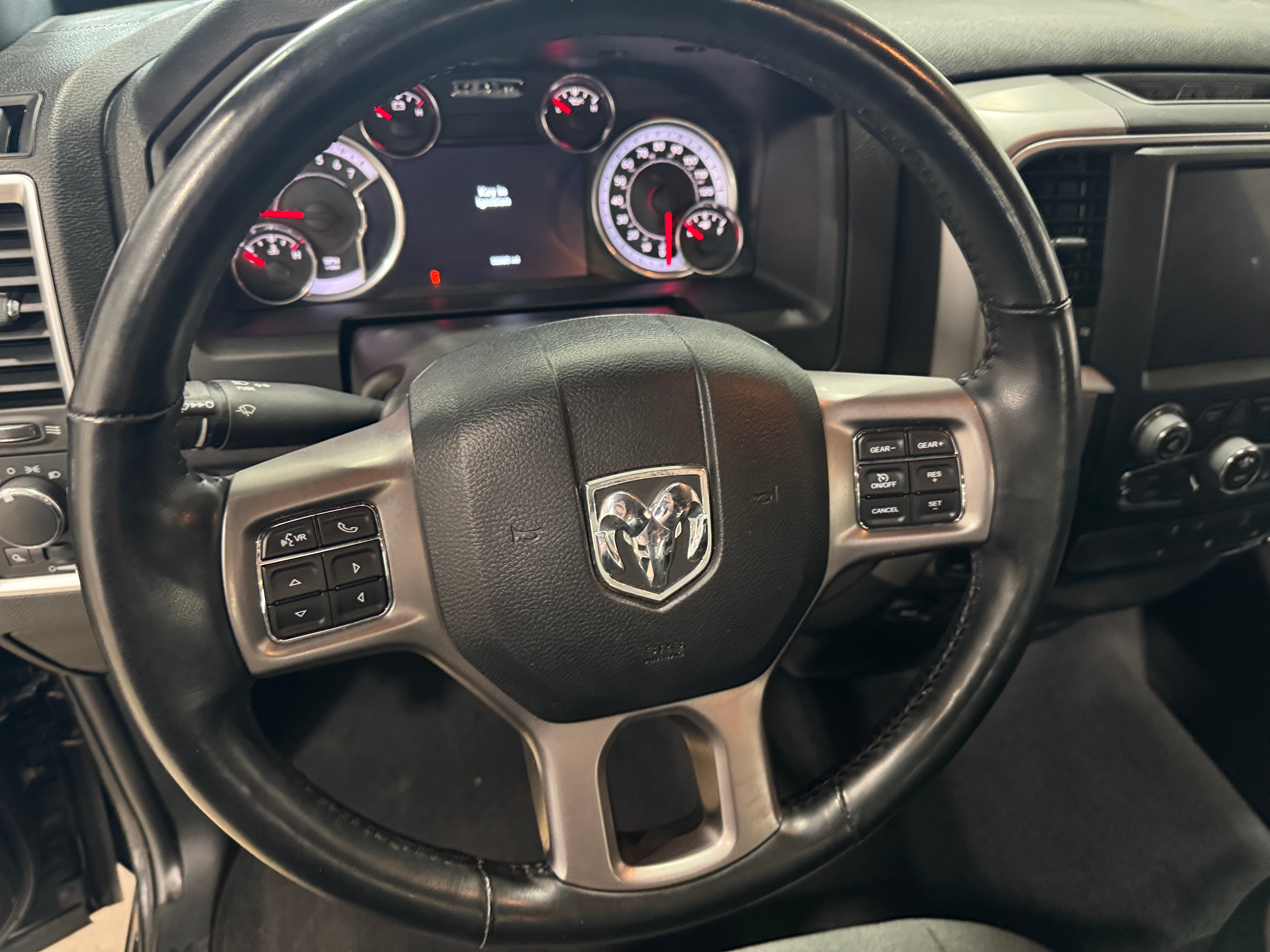 2022 RAM 1500 Classic Warlock 5