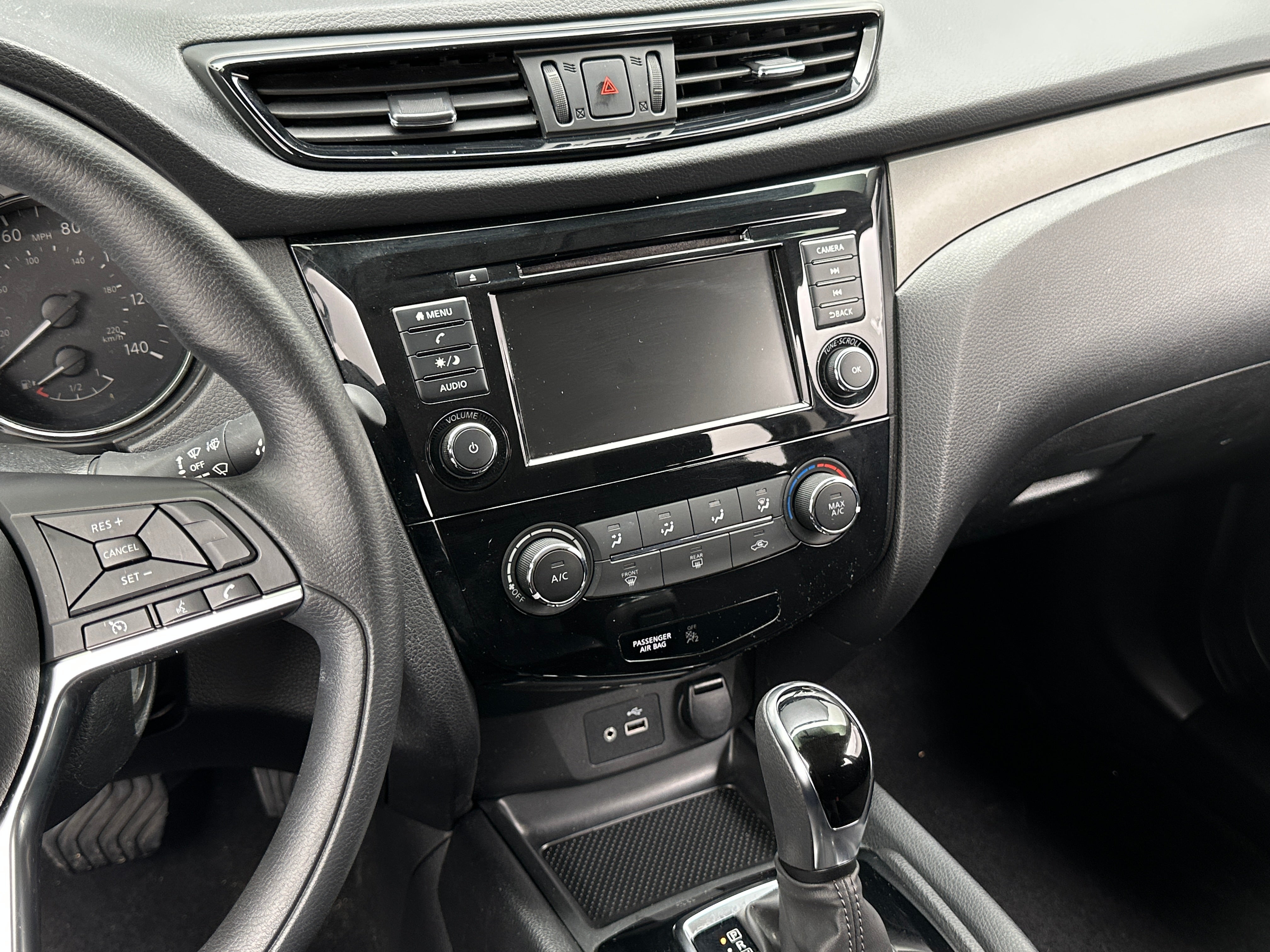 2019 Nissan Rogue Sport S 4