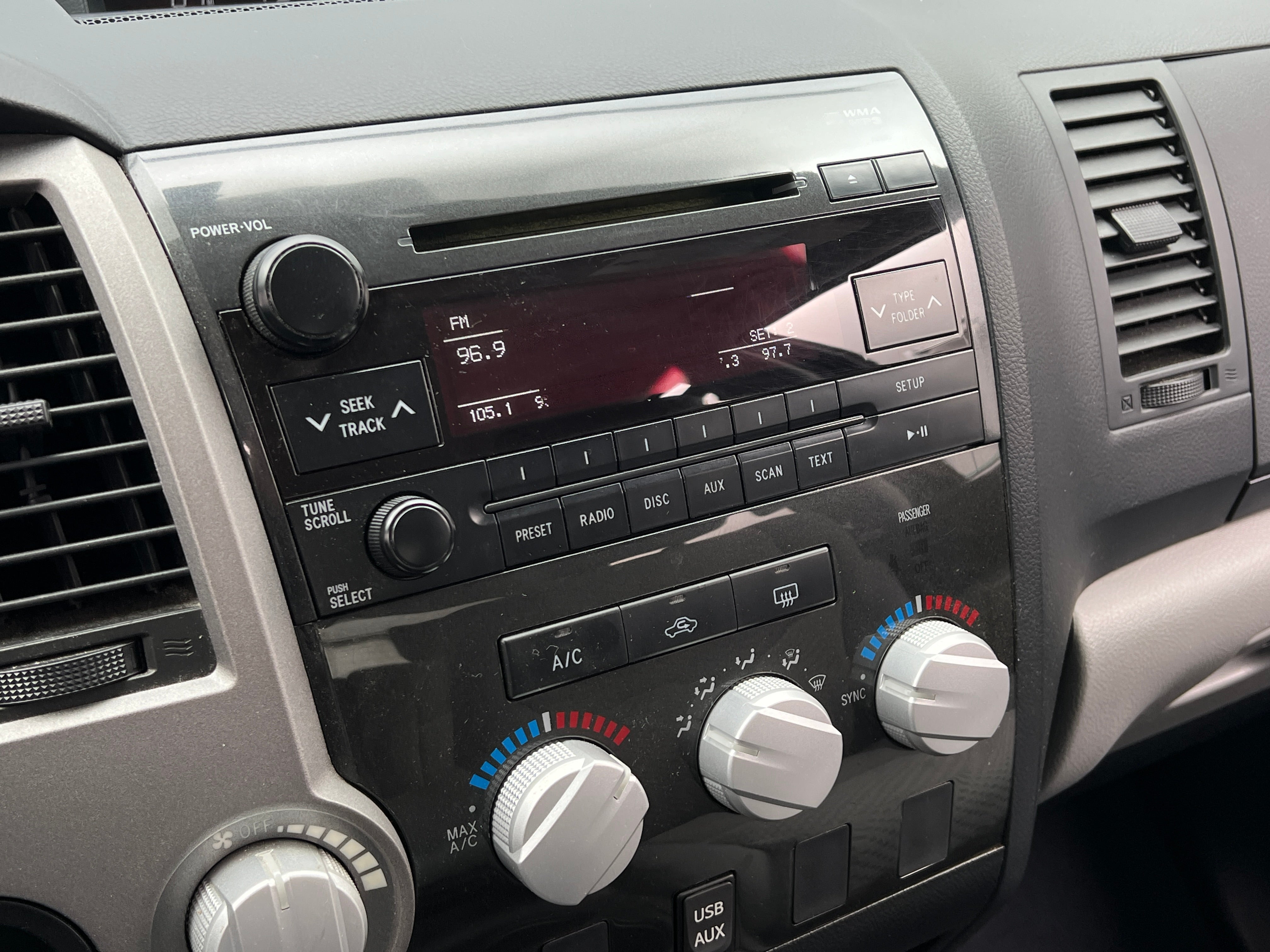 2012 Toyota Tundra  4