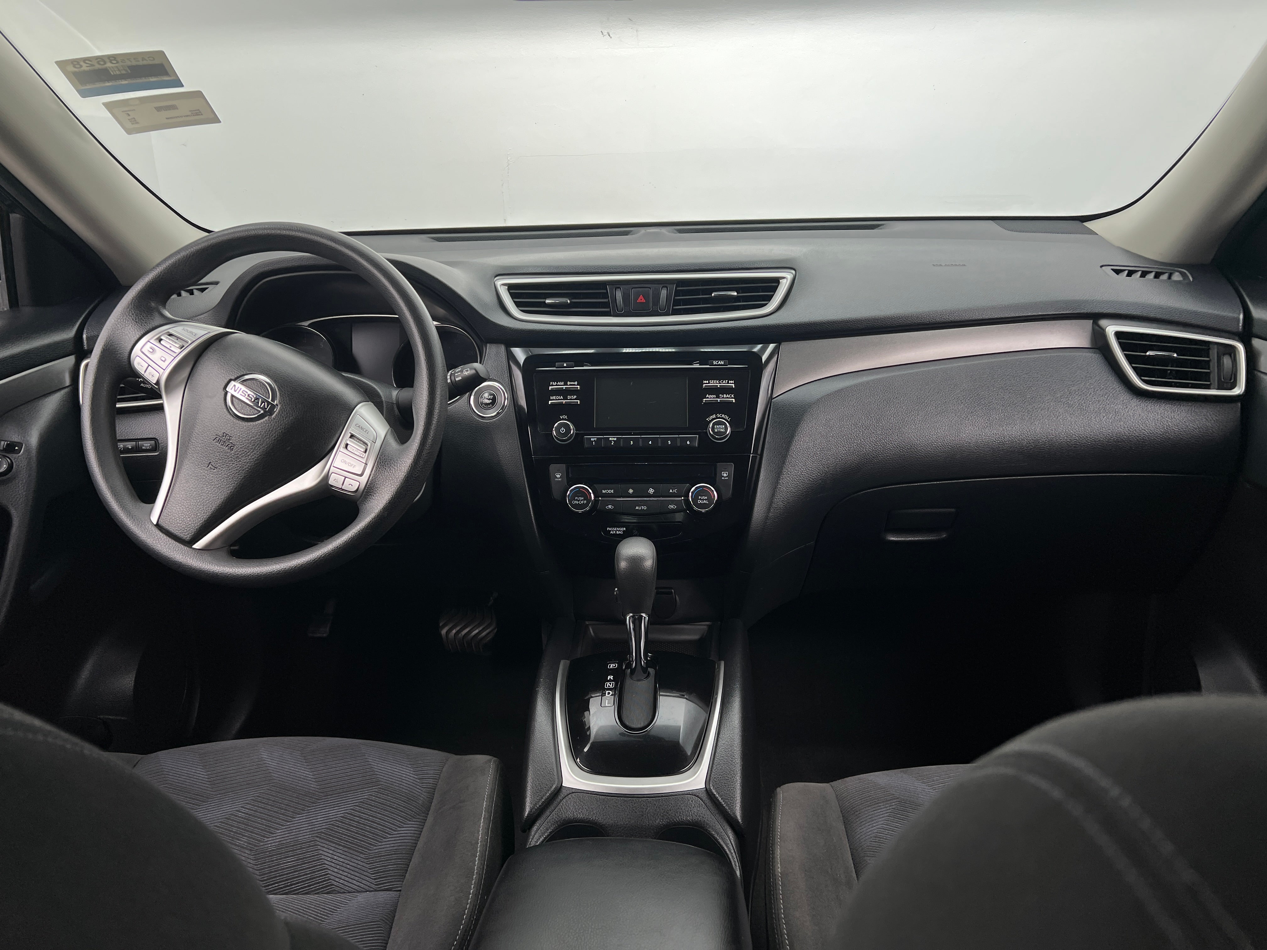 2015 Nissan Rogue SV 3