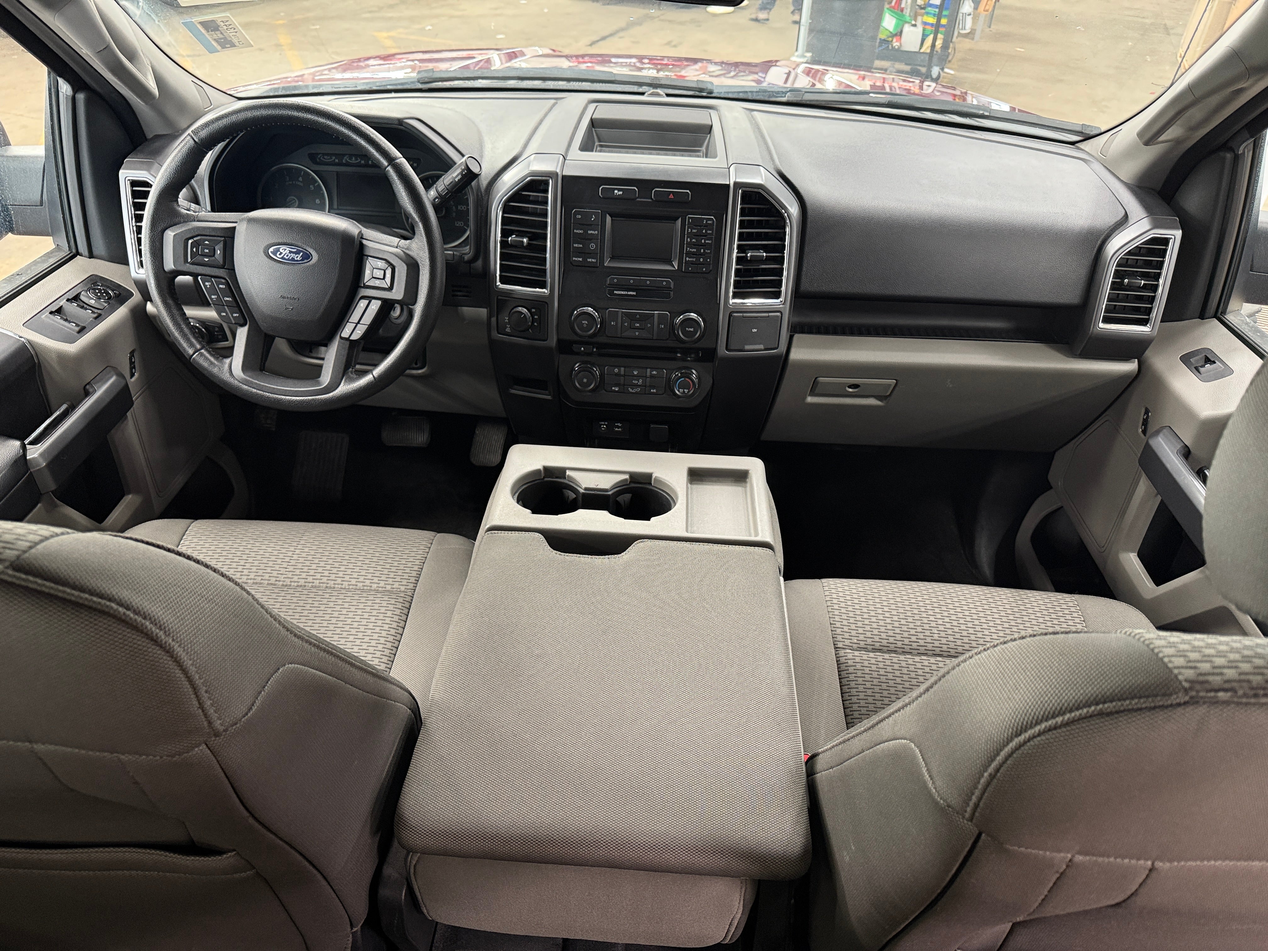 2015 Ford Econoline E-150 3