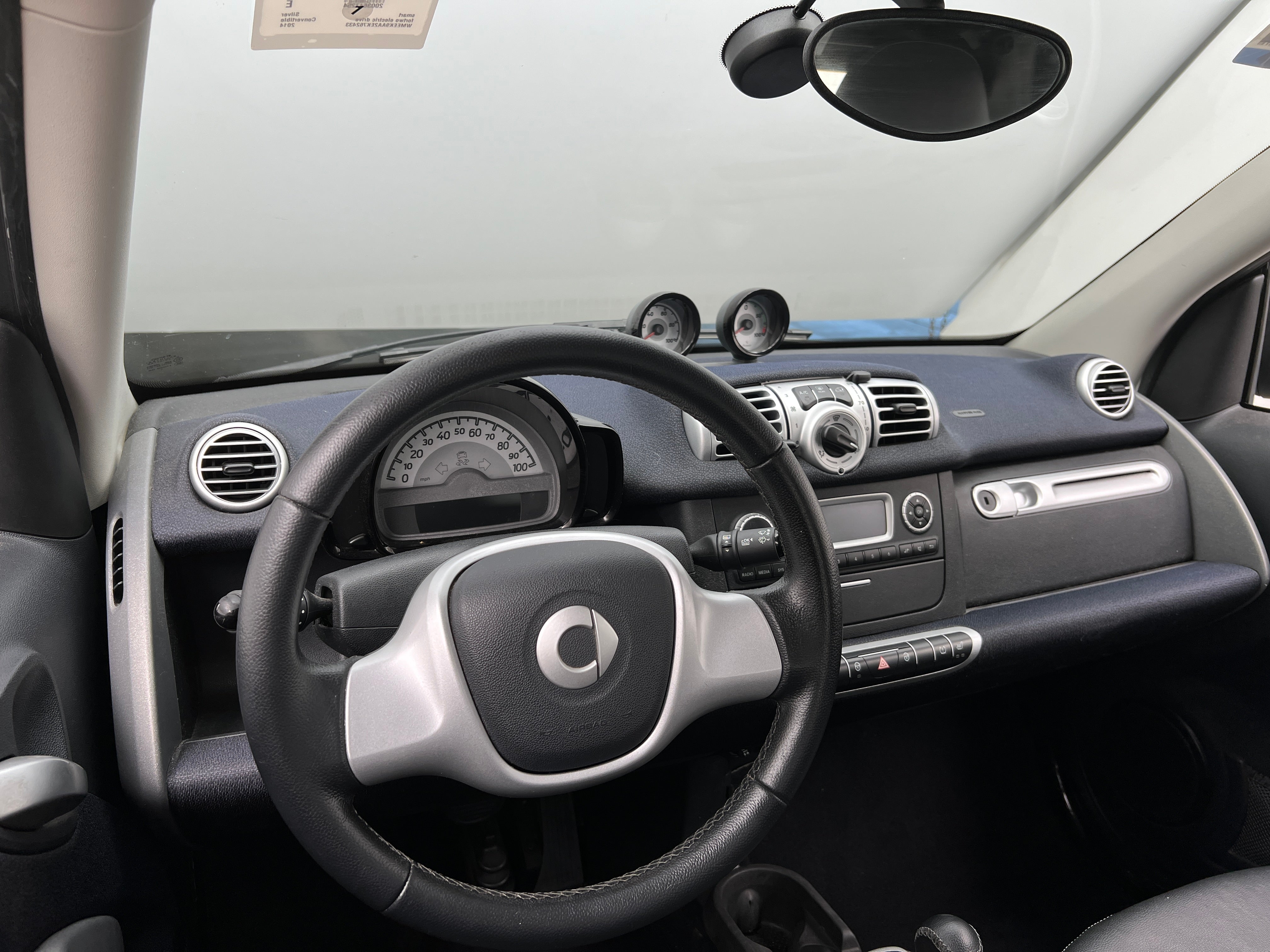 2014 smart fortwo  3