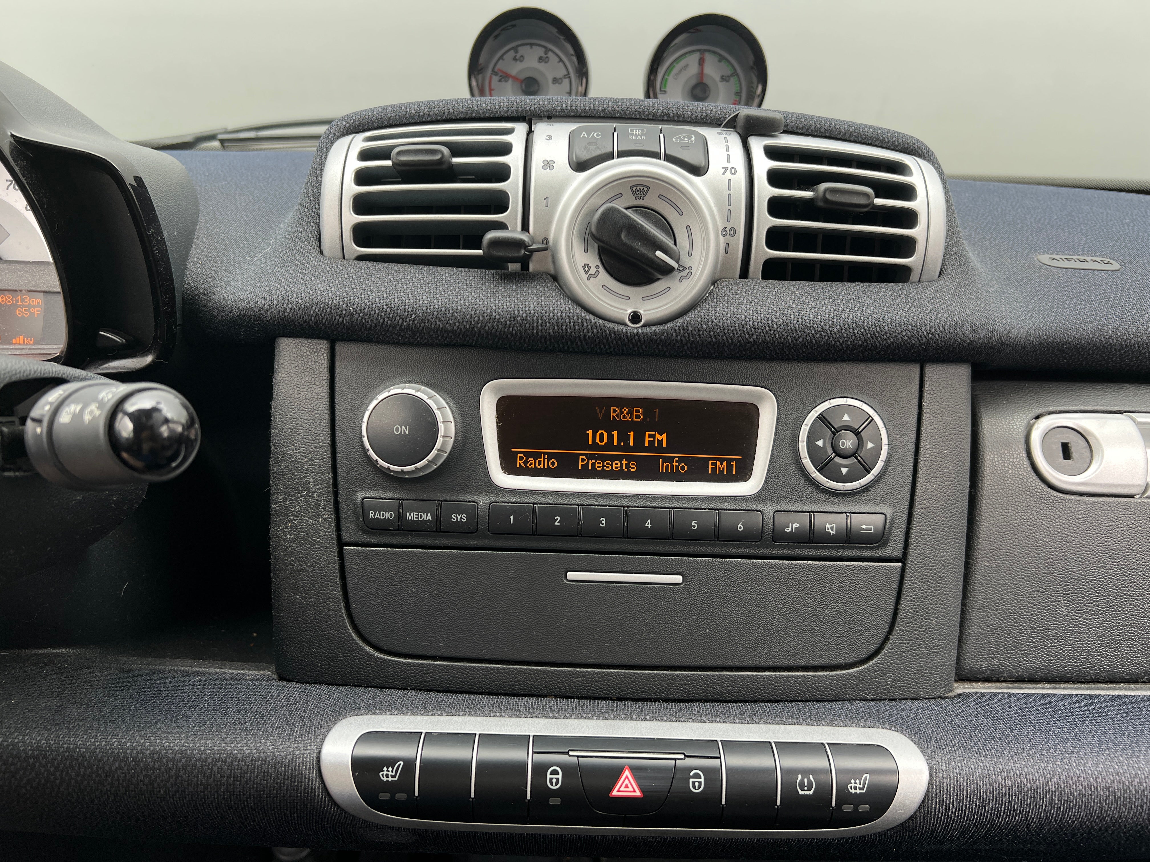 2014 smart fortwo  4