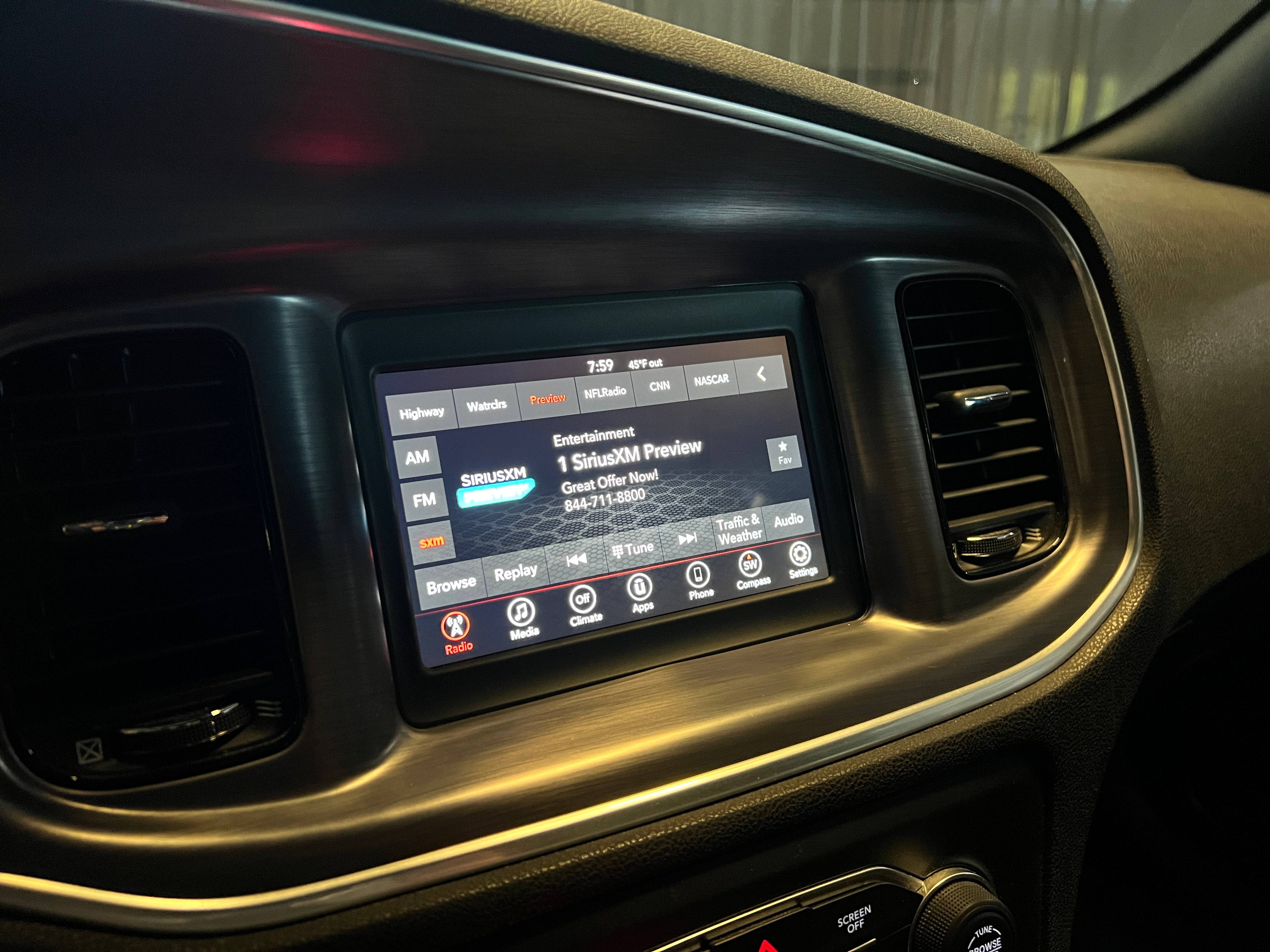 2018 Dodge Charger SXT 4