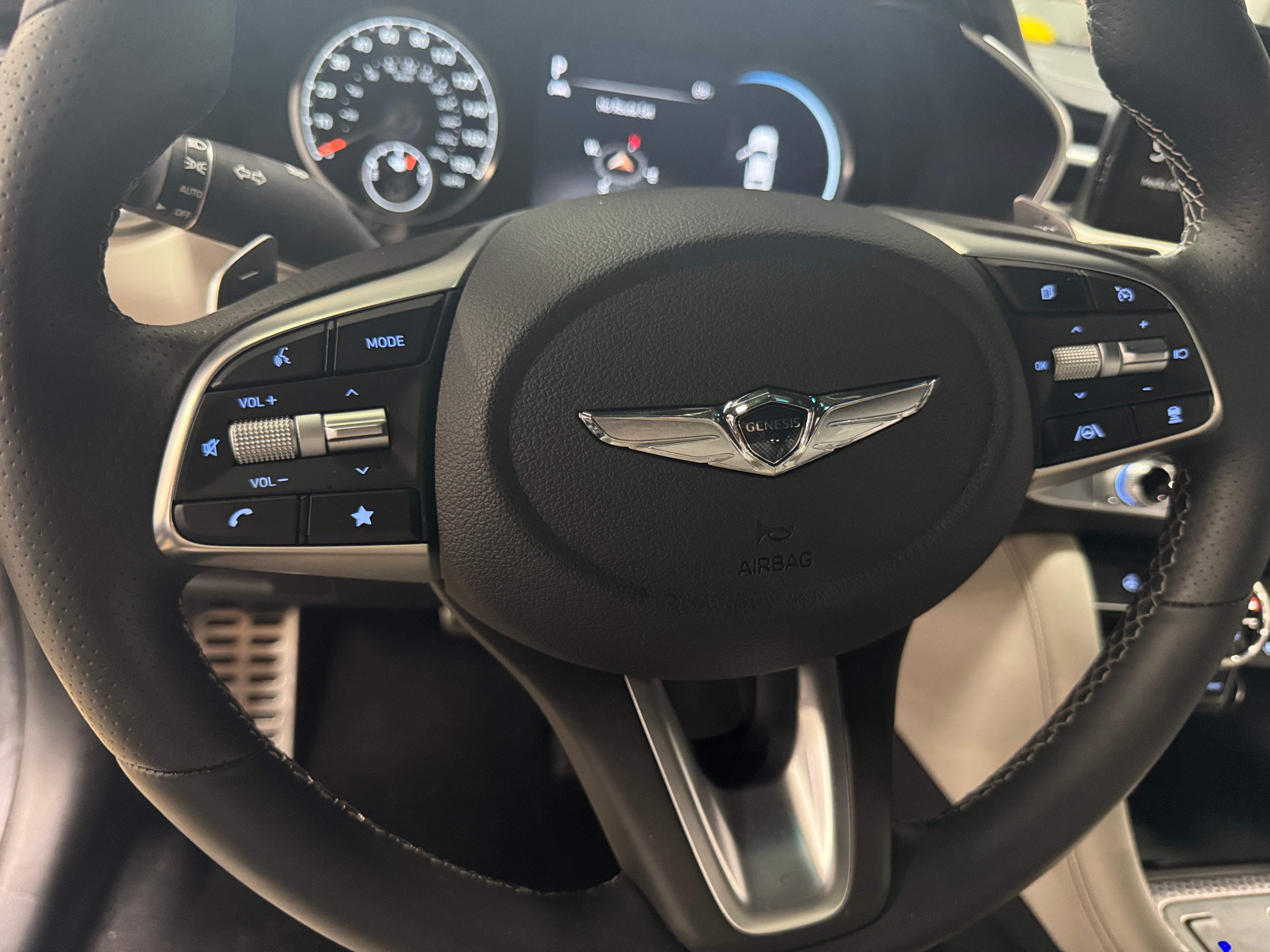 2023 Genesis G70 3.3T 4