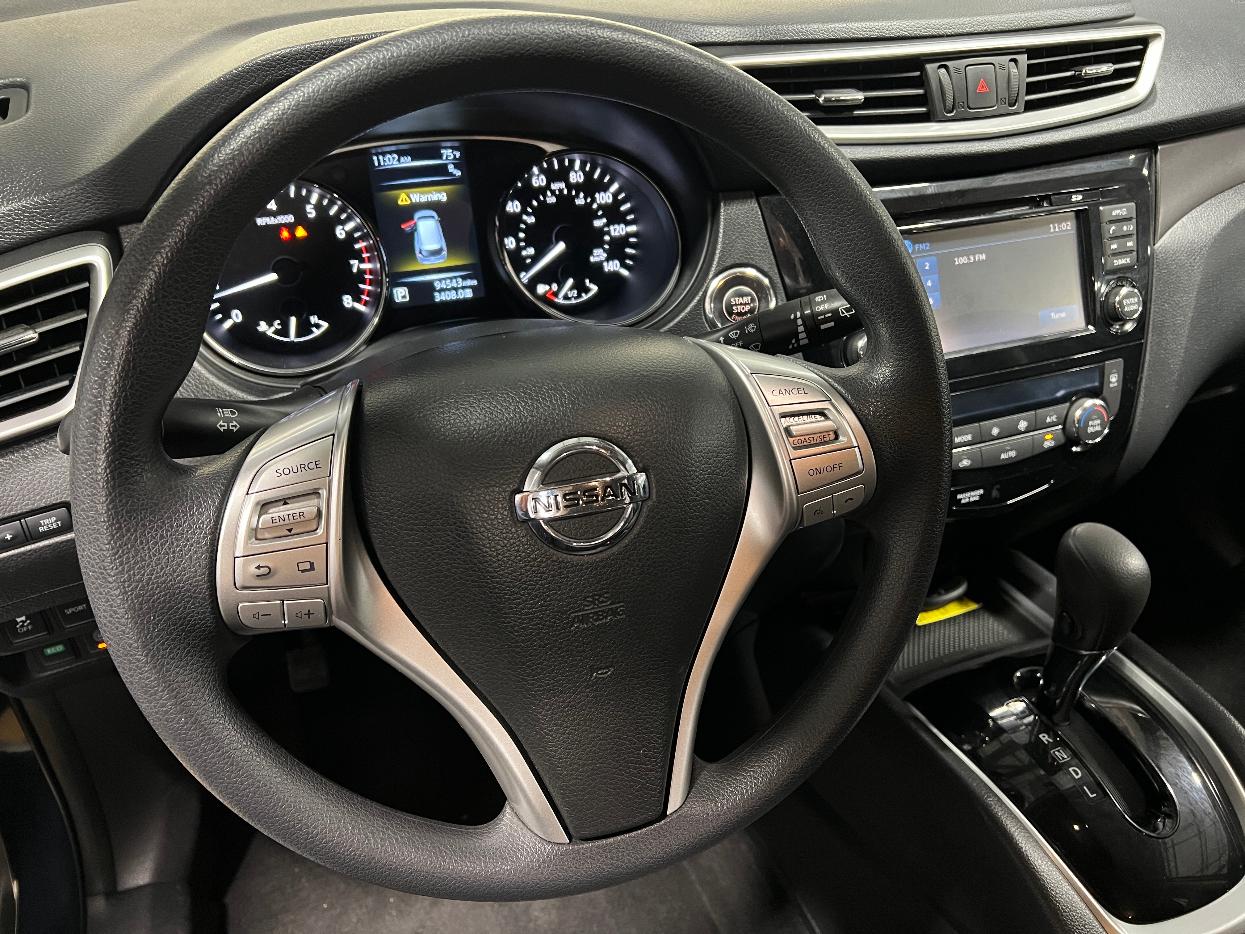 2015 Nissan Rogue SV 5