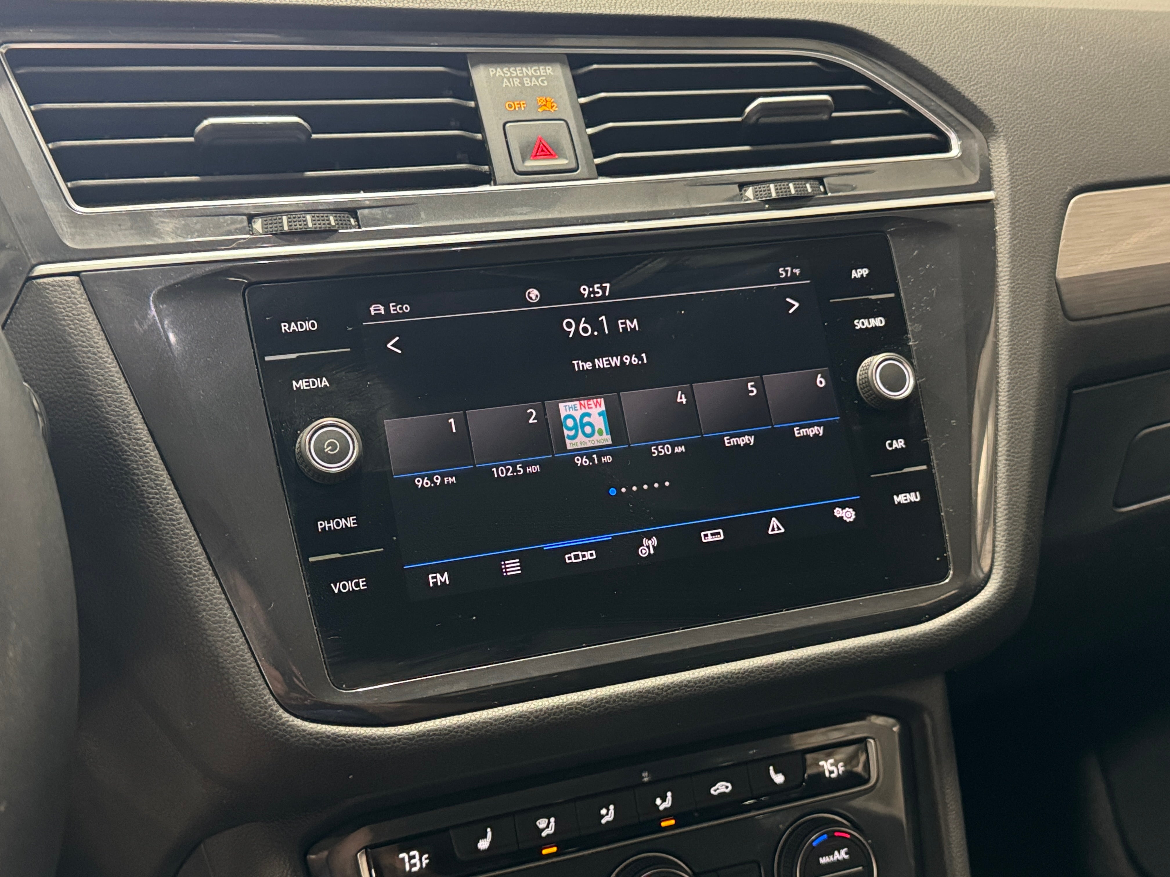 2021 Volkswagen Tiguan SE 3