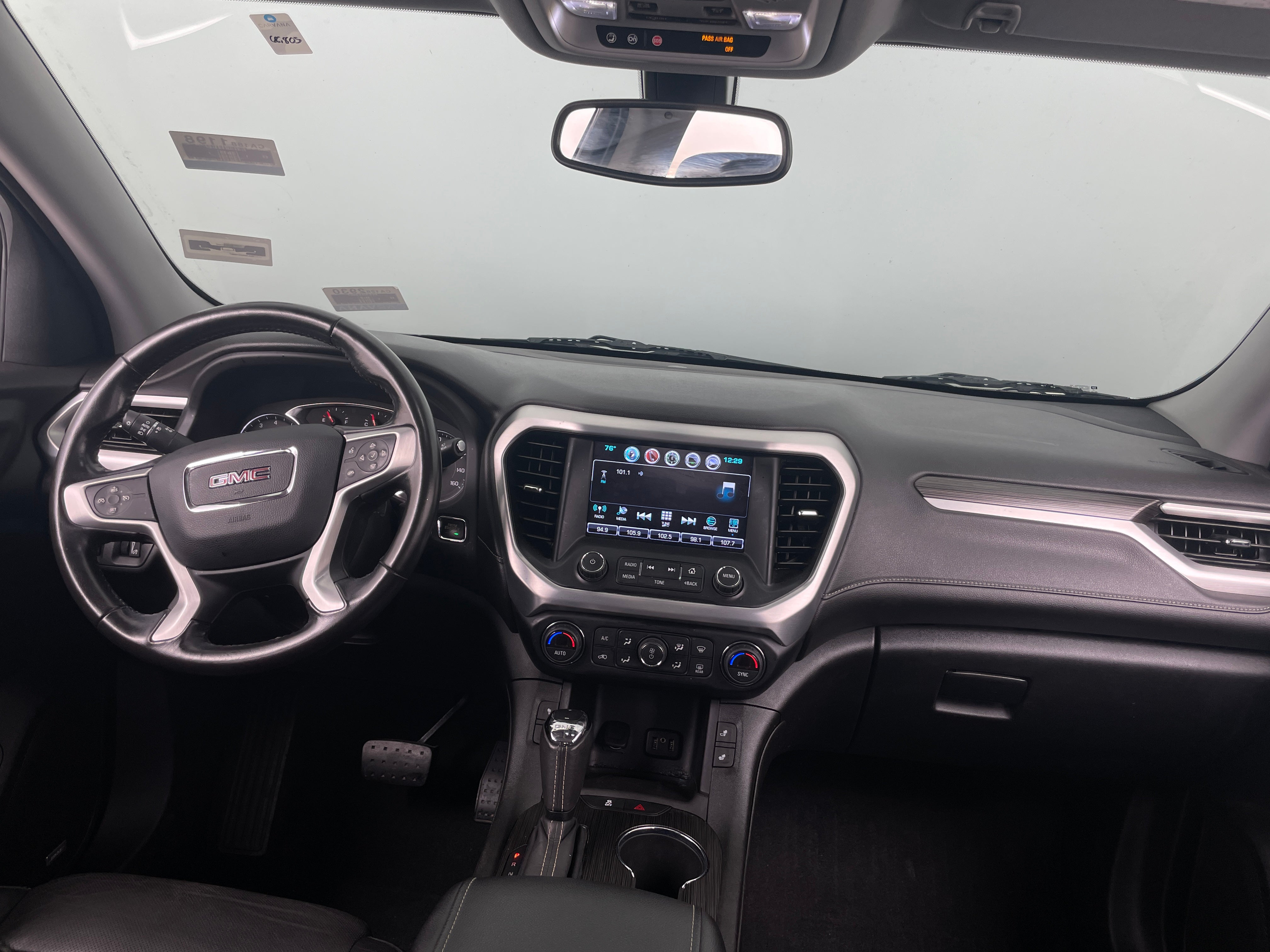 2019 GMC Acadia SLT 2
