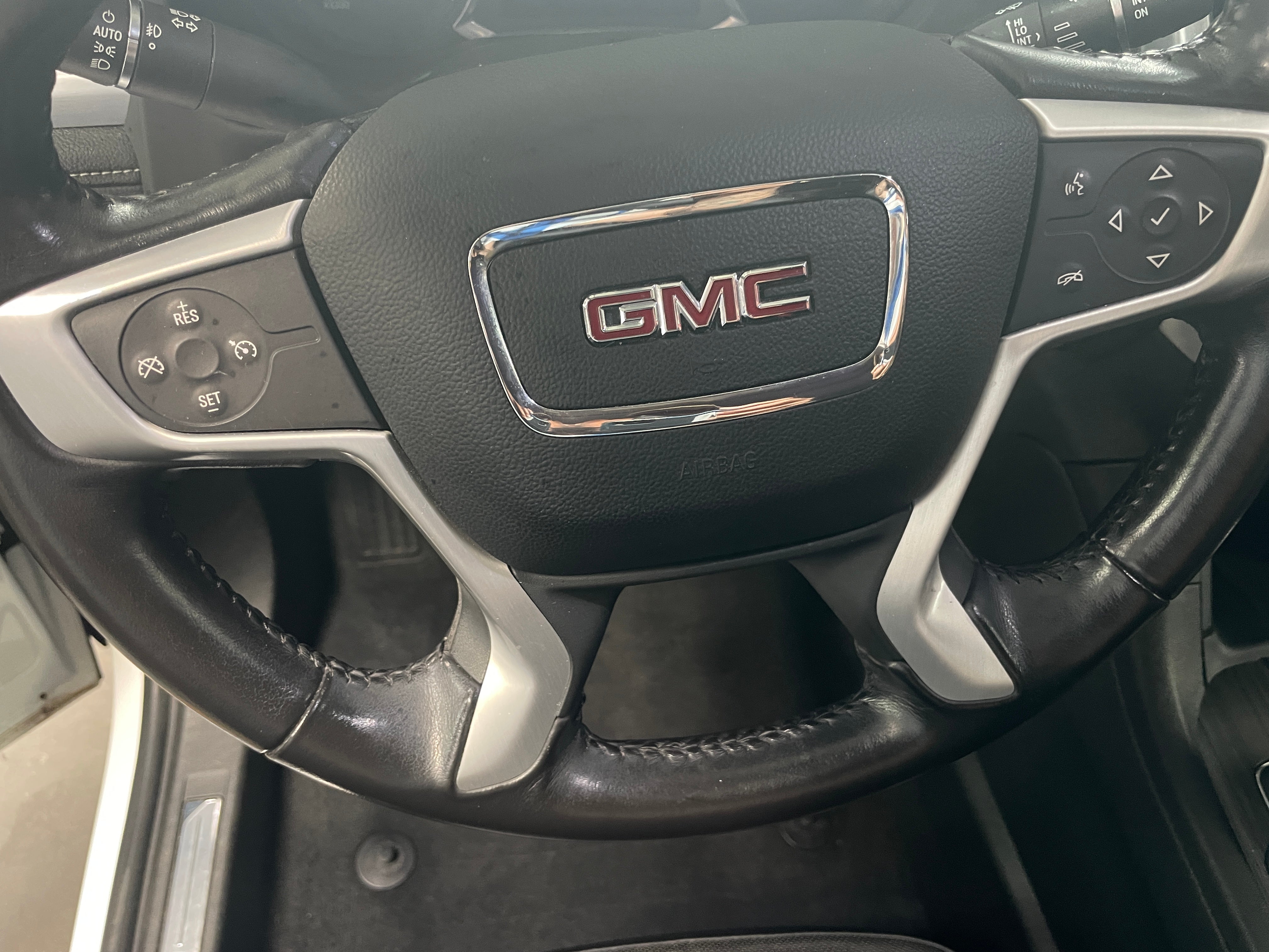 2019 GMC Acadia SLT 4